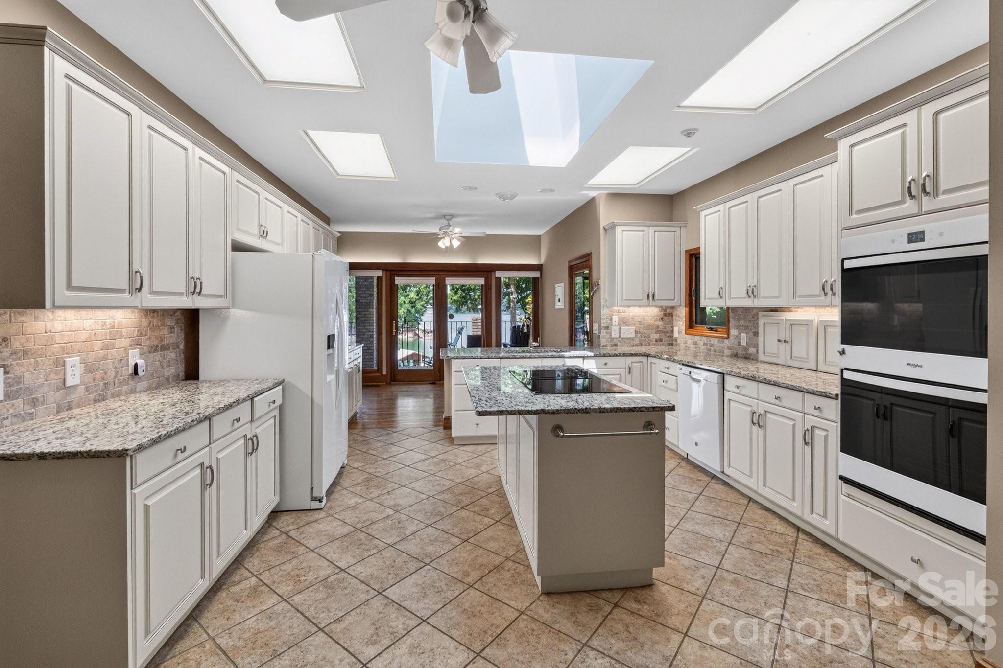 Kitchen - 105 Quail Lane, Mooresville