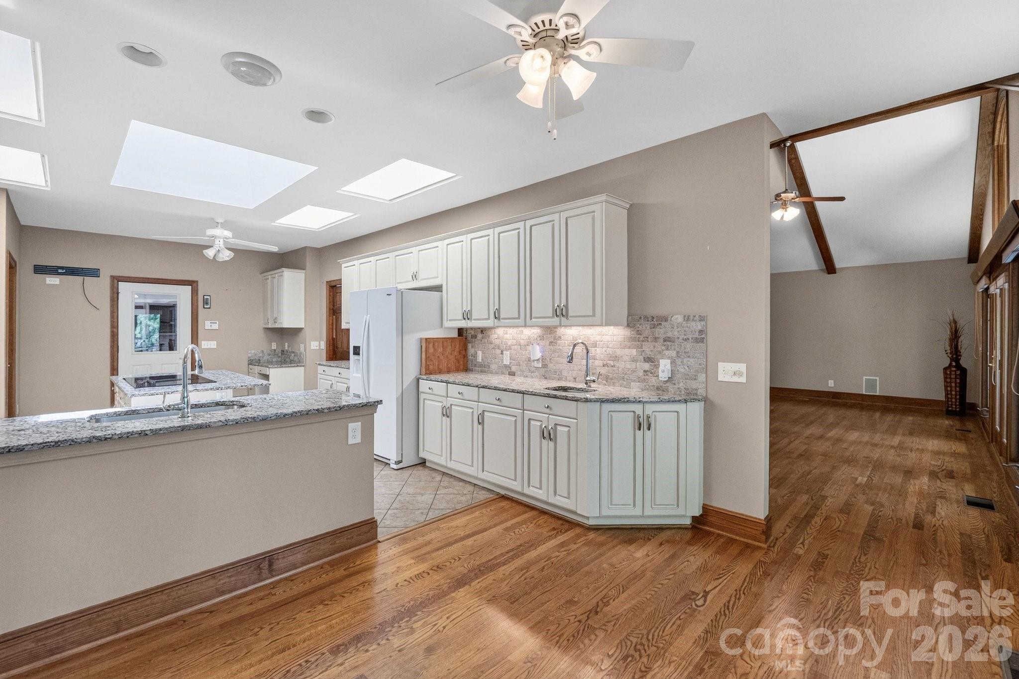 Kitchen - 105 Quail Lane, Mooresville