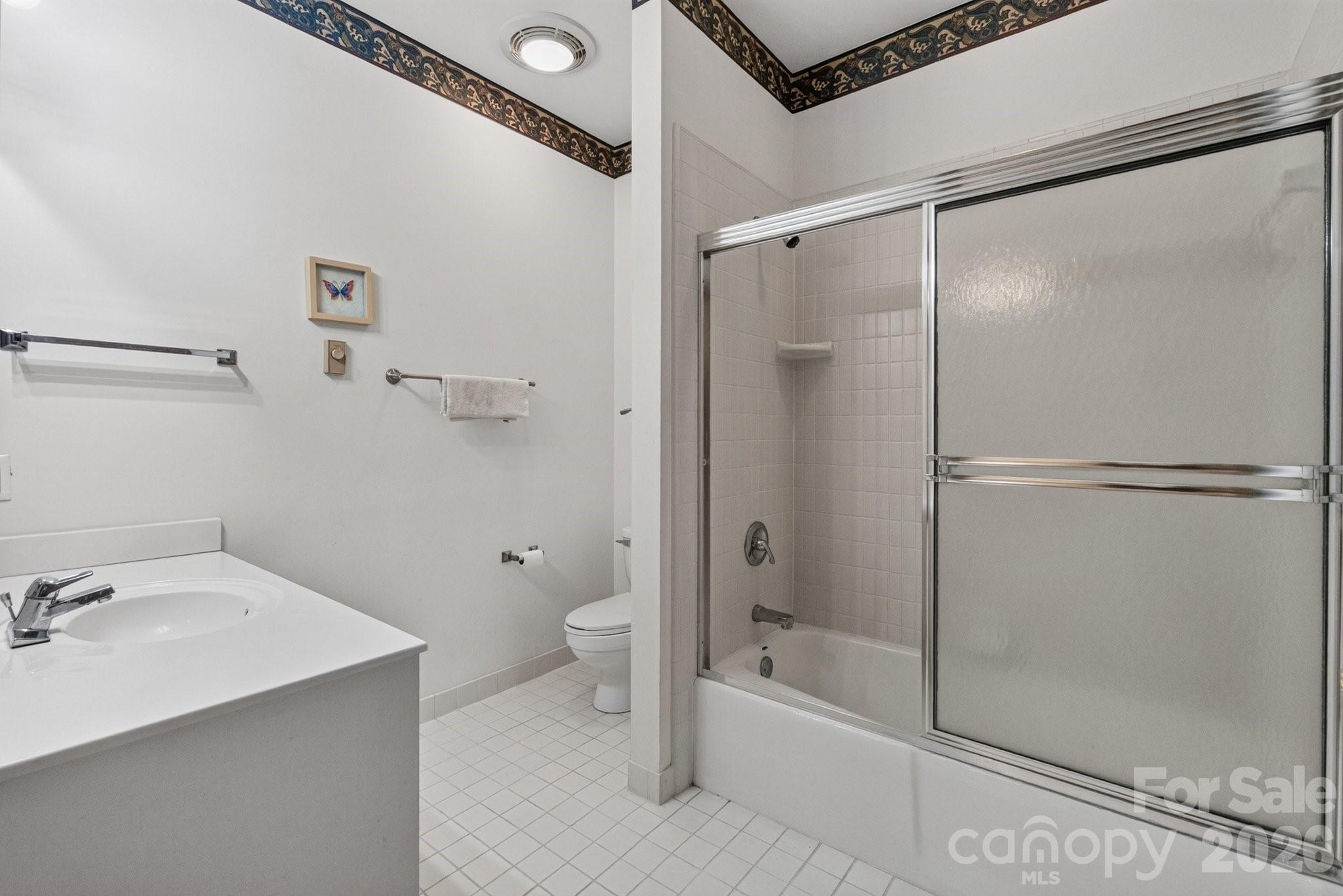 Primary bathroom in the basement - 105 Quail Lane, Mooresville