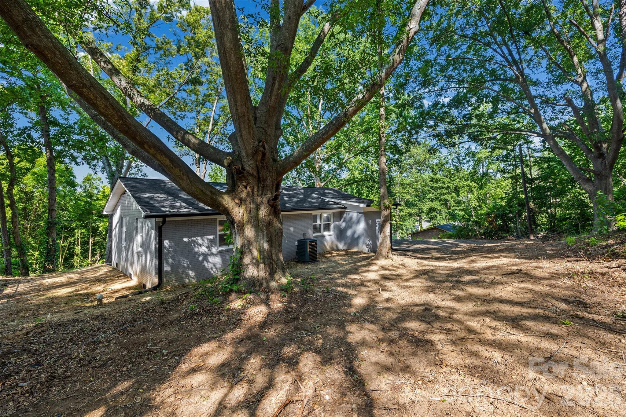 Single Family Residence at 1812 Riveria Drive, Shelby, photo 28 of 31