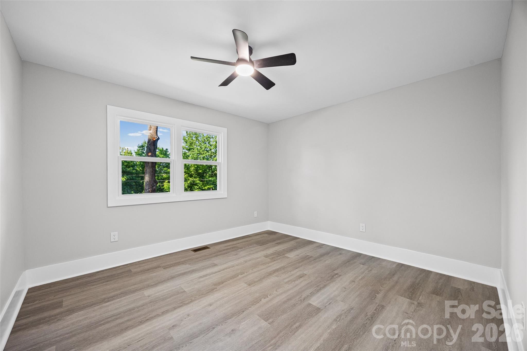 Single Family Residence at 1812 Riveria Drive, Shelby, photo 16 of 31