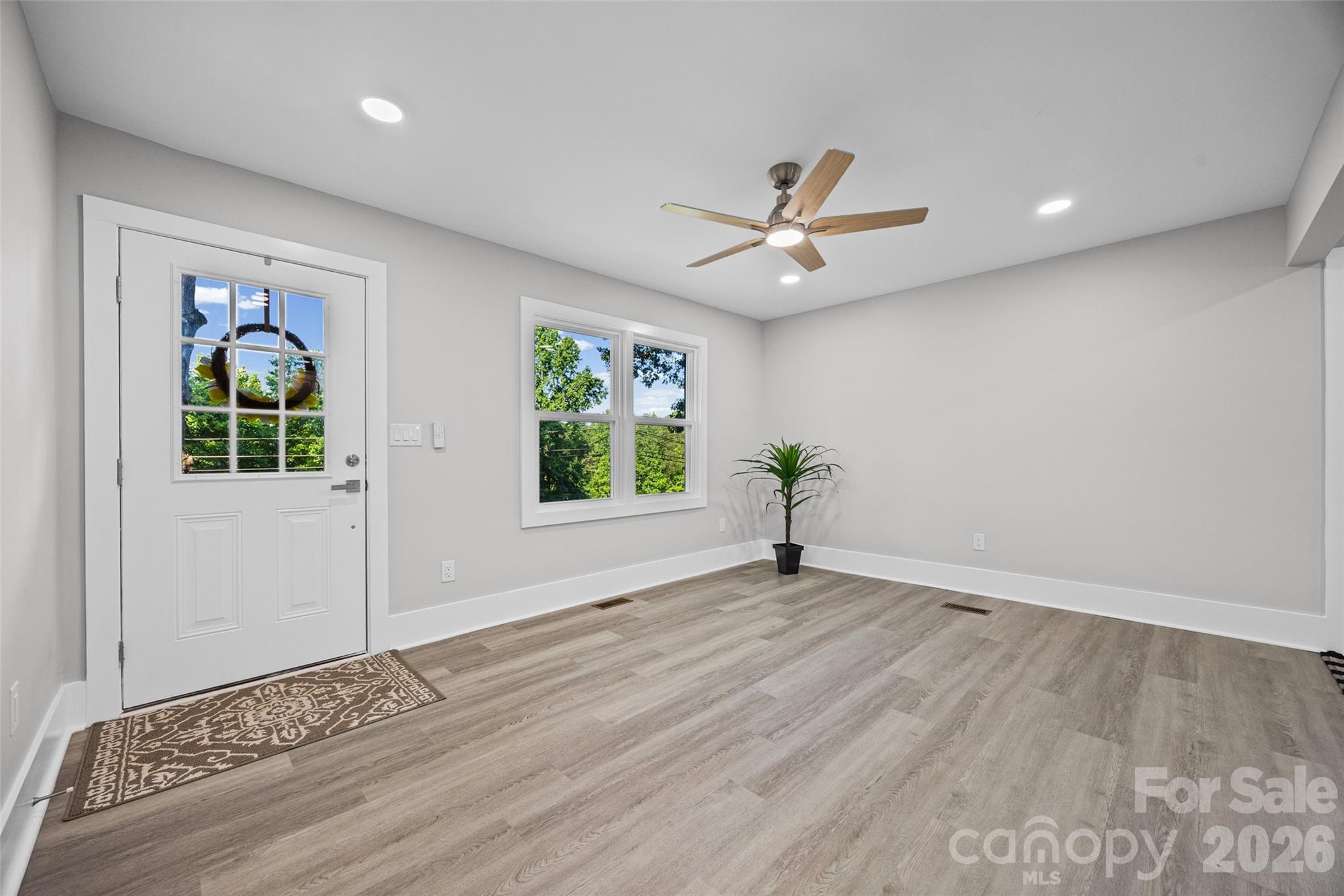 Single Family Residence at 1812 Riveria Drive, Shelby, photo 8 of 31