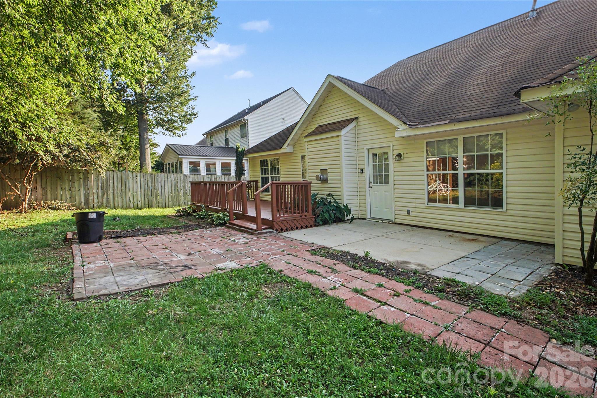 Combo patio/deck backyard - 3786 Sedgewick Street SW, Concord