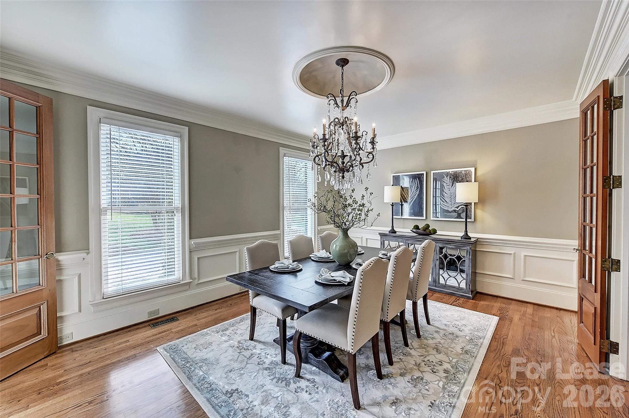 Single Family Residence at 5100 Piper Glen Drive, Charlotte, photo 7 of 48