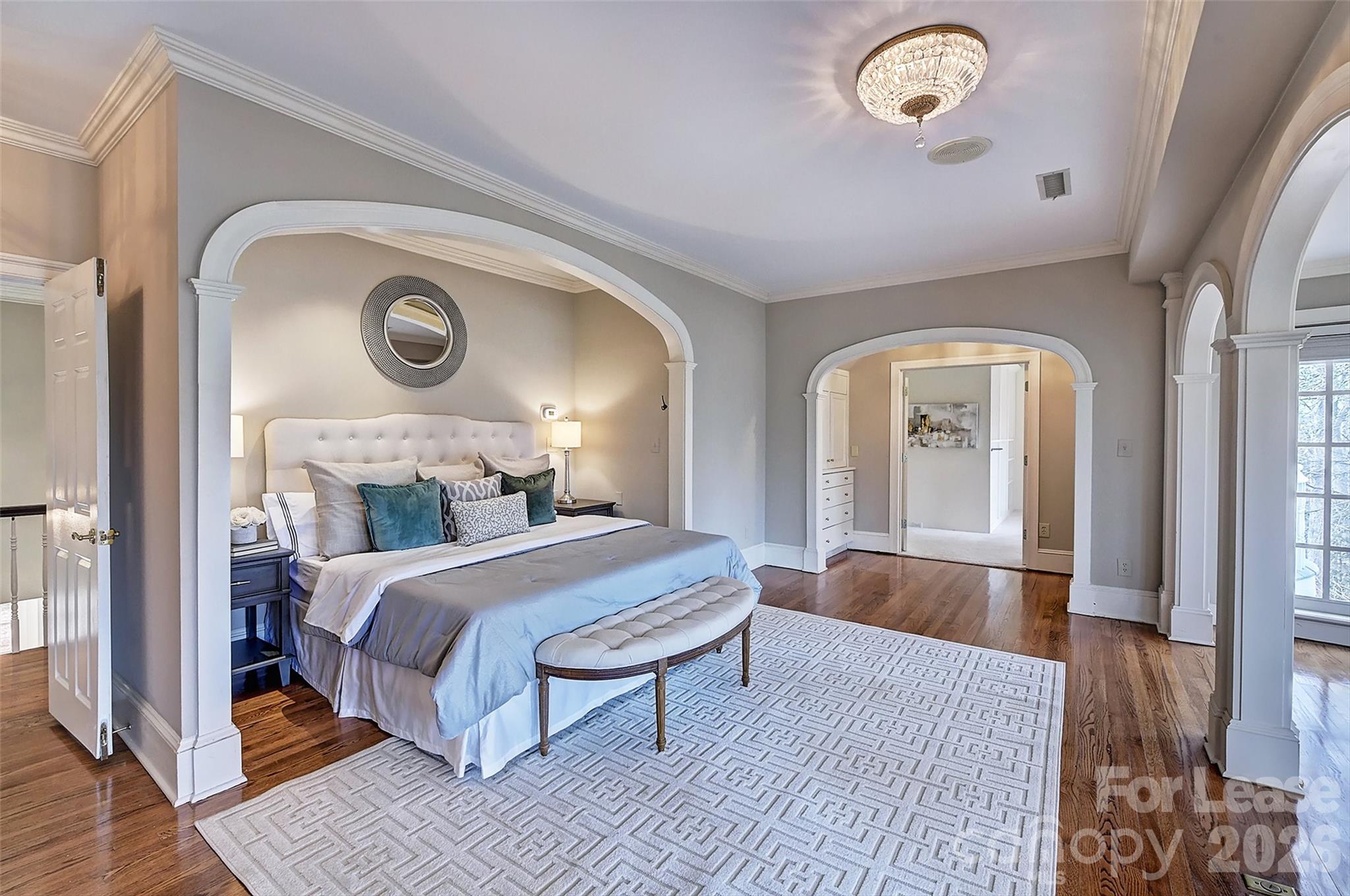Single Family Residence at 5100 Piper Glen Drive, Charlotte, photo 22 of 48