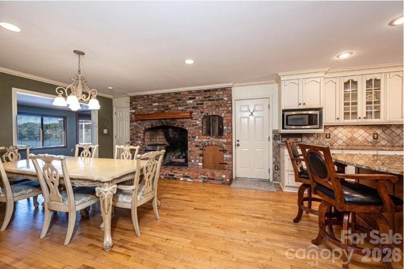 Single Family Residence at 10 Riverview Circle, Granite Falls, photo 9 of 48