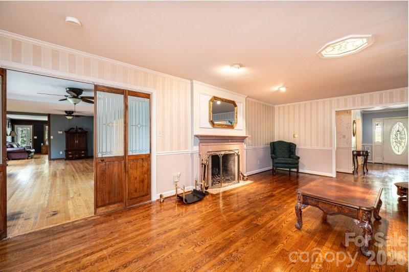 Single Family Residence at 10 Riverview Circle, Granite Falls, photo 15 of 48