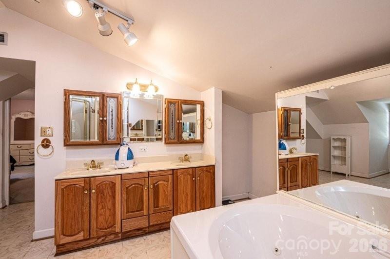 Single Family Residence at 10 Riverview Circle, Granite Falls, photo 33 of 48