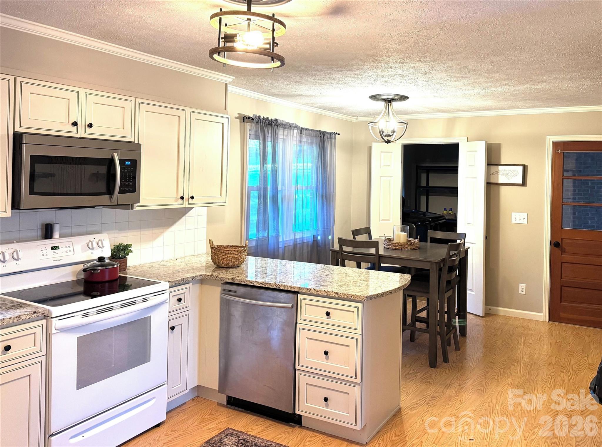 Single Family Residence at 96 Rolling Hills Road, Mills River, photo 9 of 31