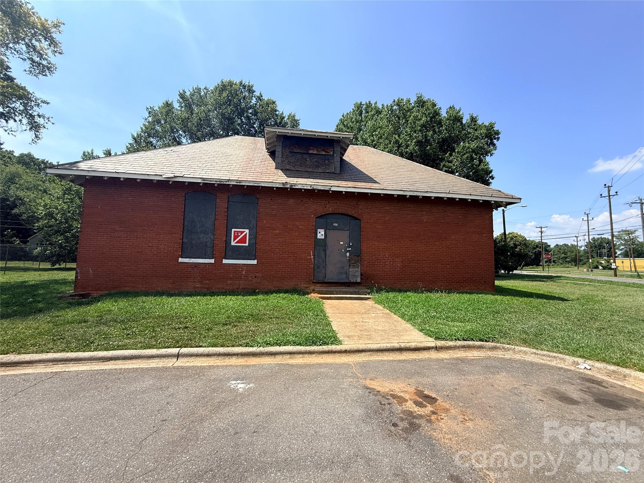 4145 Gossett Avenue