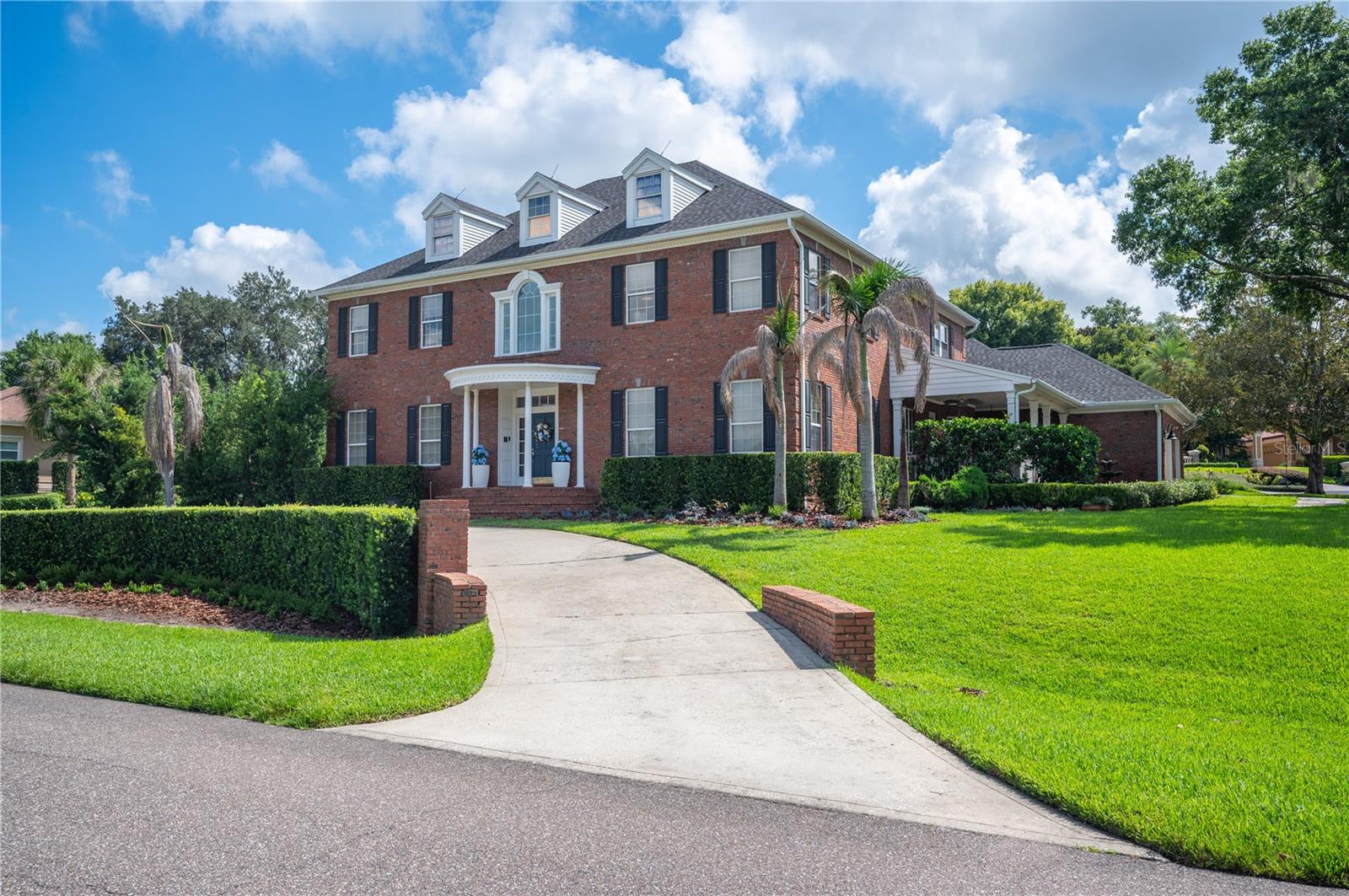 5120 LAKE IN THE WOODS BLVD