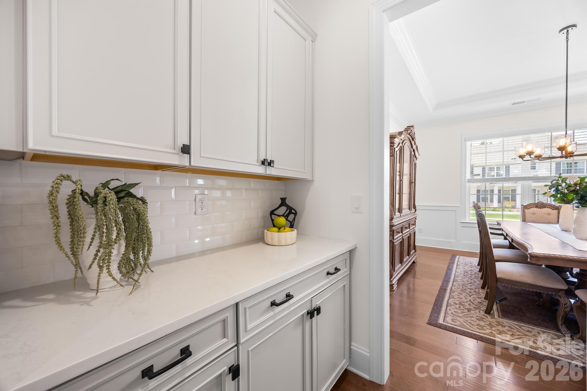 Butler Pantry - 809 Brown Creek Drive, Matthews