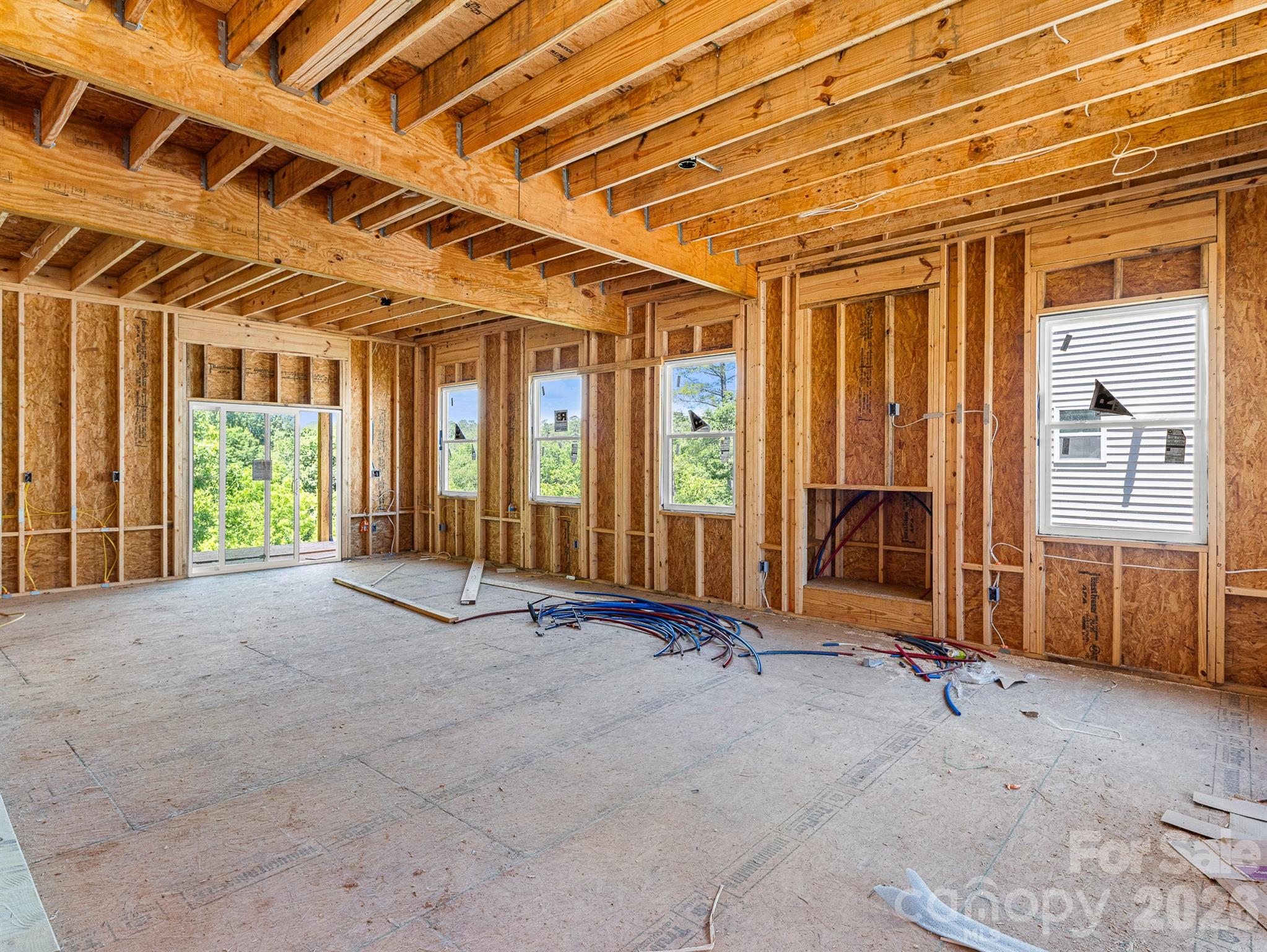 Single Family Residence at 914 Newport Court, Asheville, photo 16 of 40