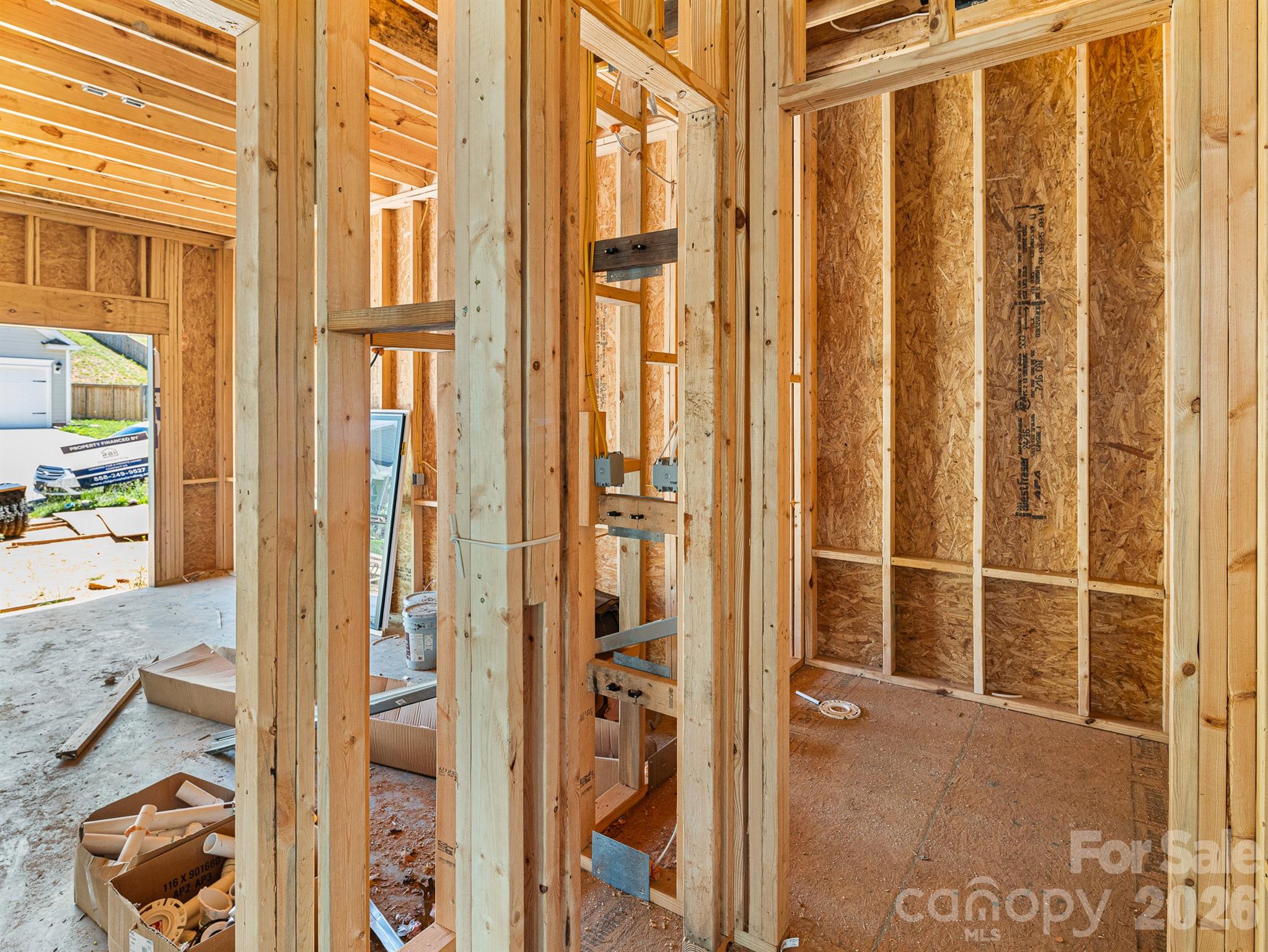 Single Family Residence at 914 Newport Court, Asheville, photo 21 of 40