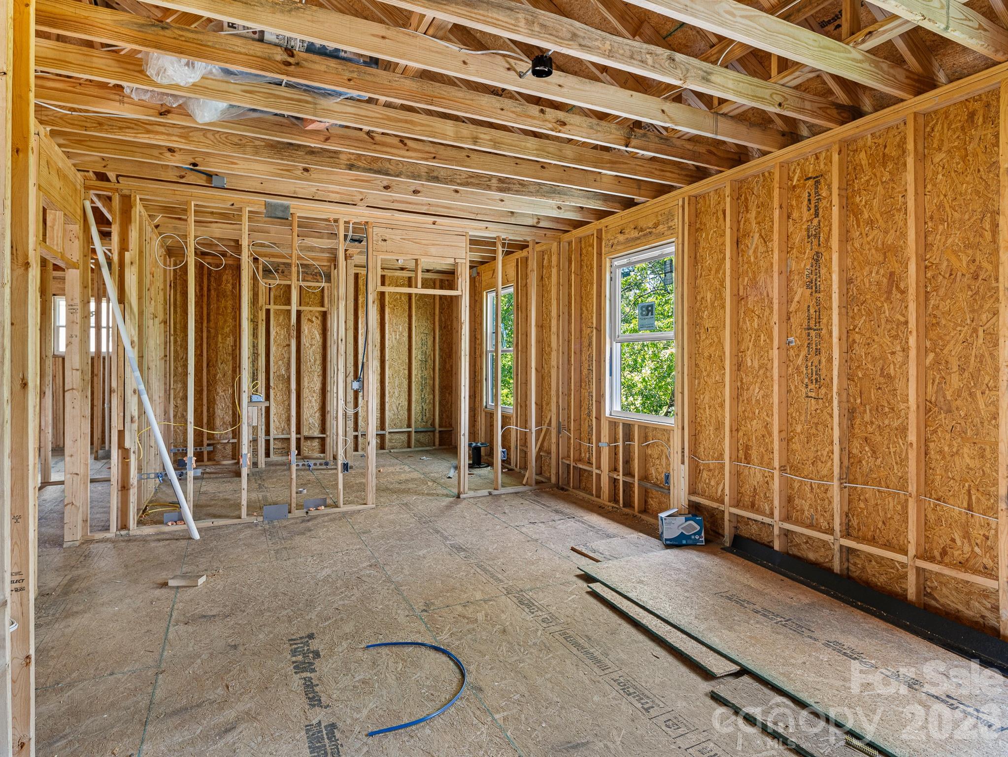 Single Family Residence at 914 Newport Court, Asheville, photo 24 of 40