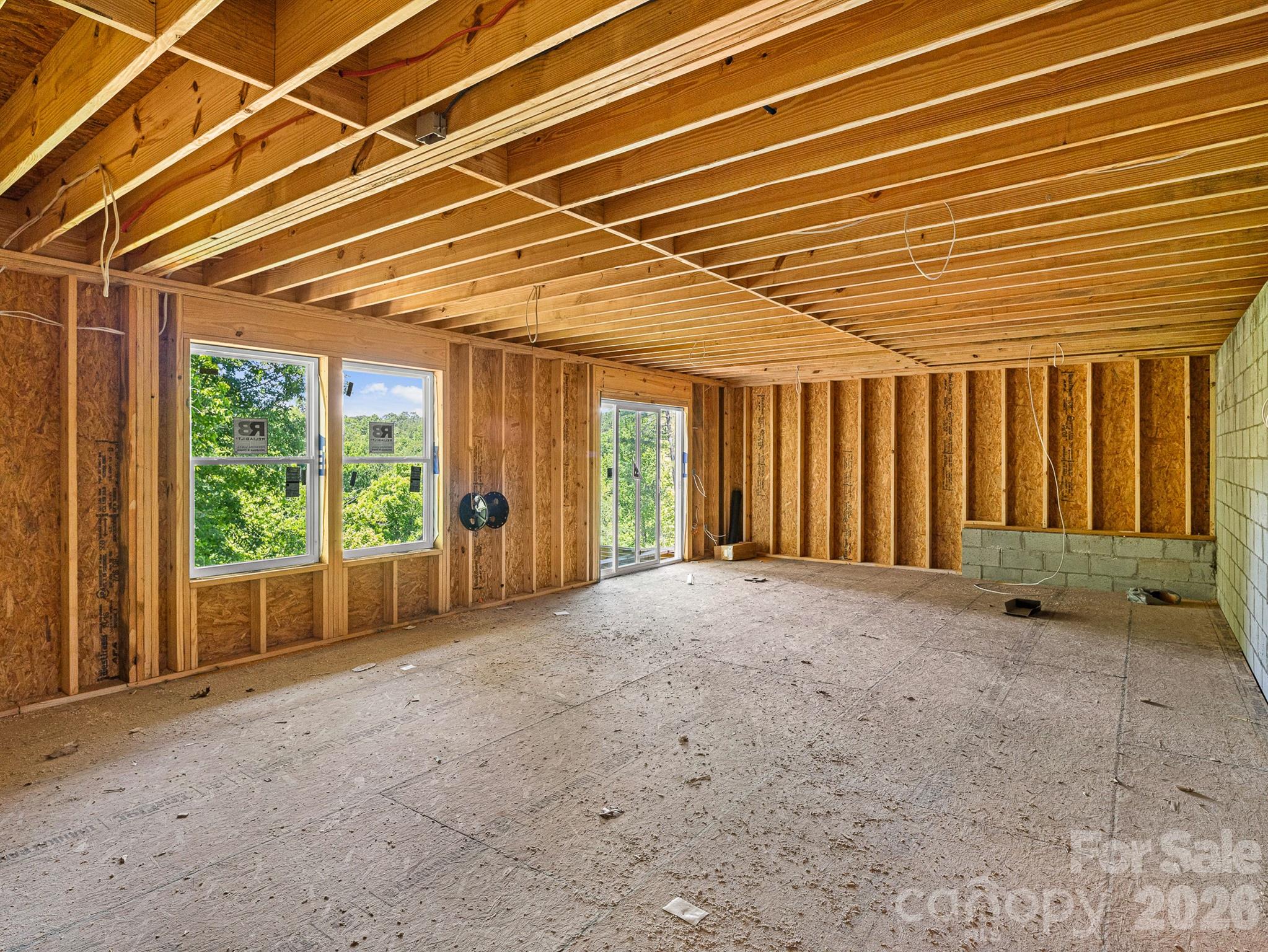 Single Family Residence at 914 Newport Court, Asheville, photo 32 of 40