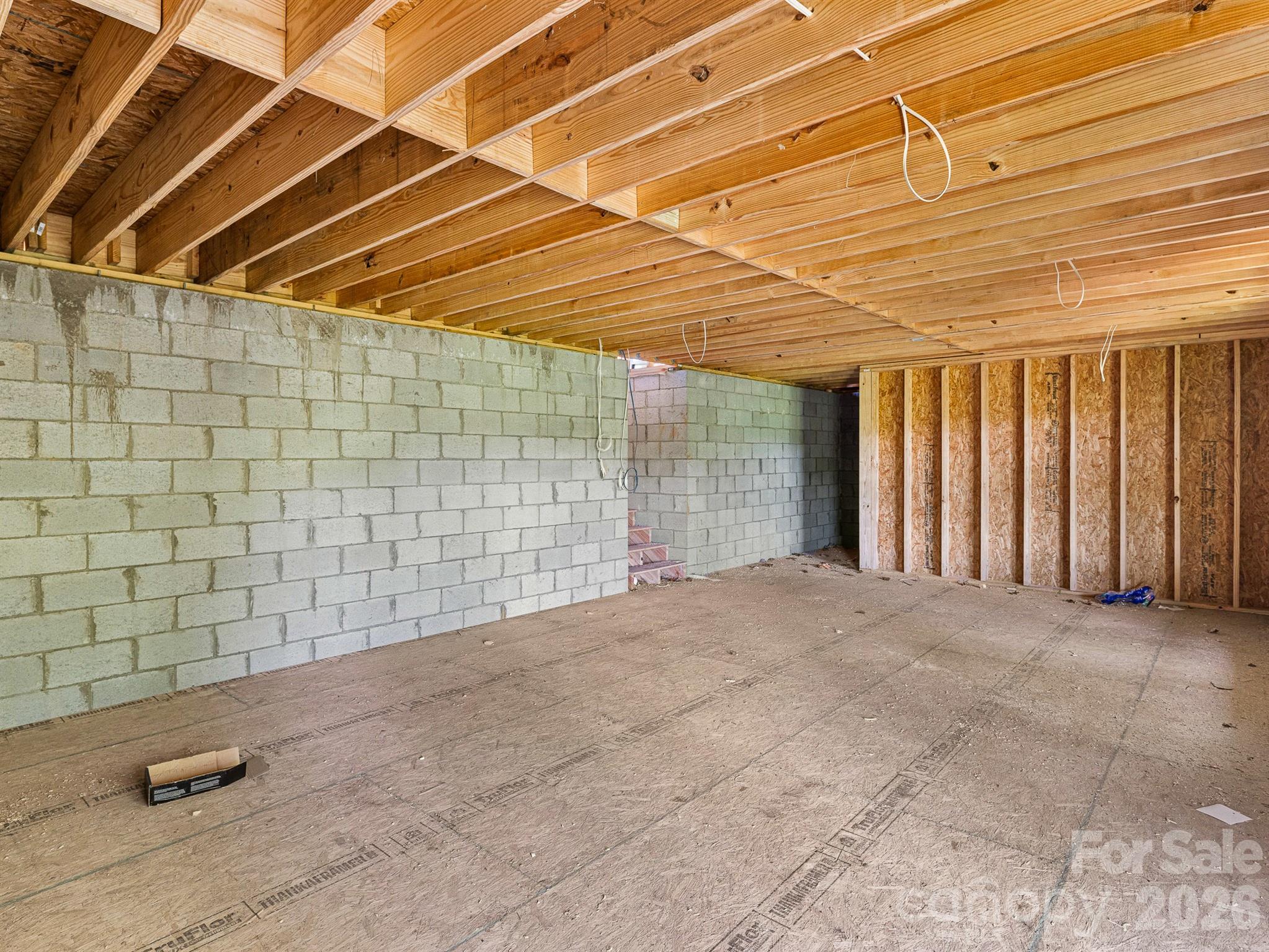 Single Family Residence at 914 Newport Court, Asheville, photo 34 of 40