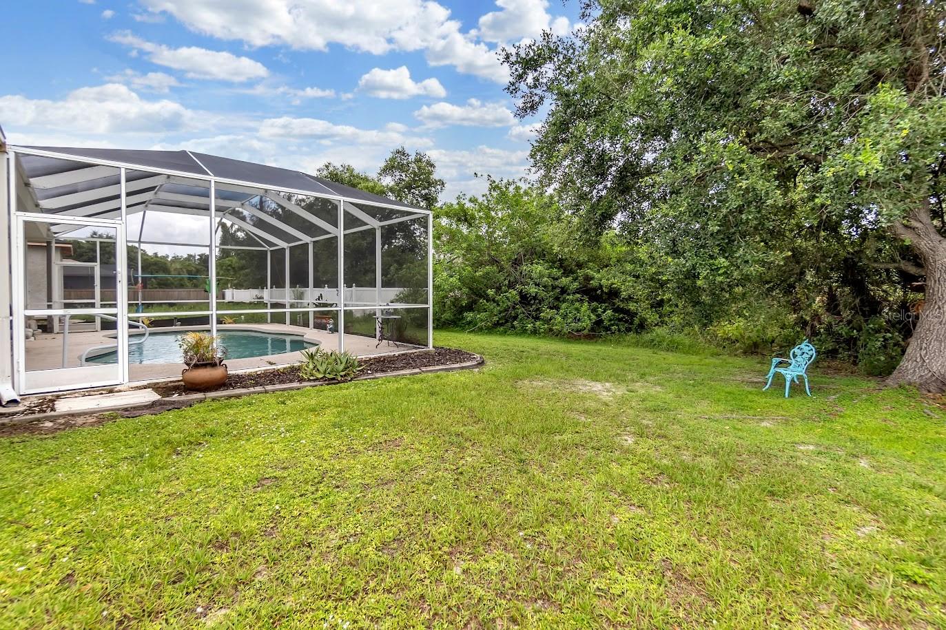 Single Family Residence at 2260 ZUYDER TER, NORTH PORT, photo 13 of 38