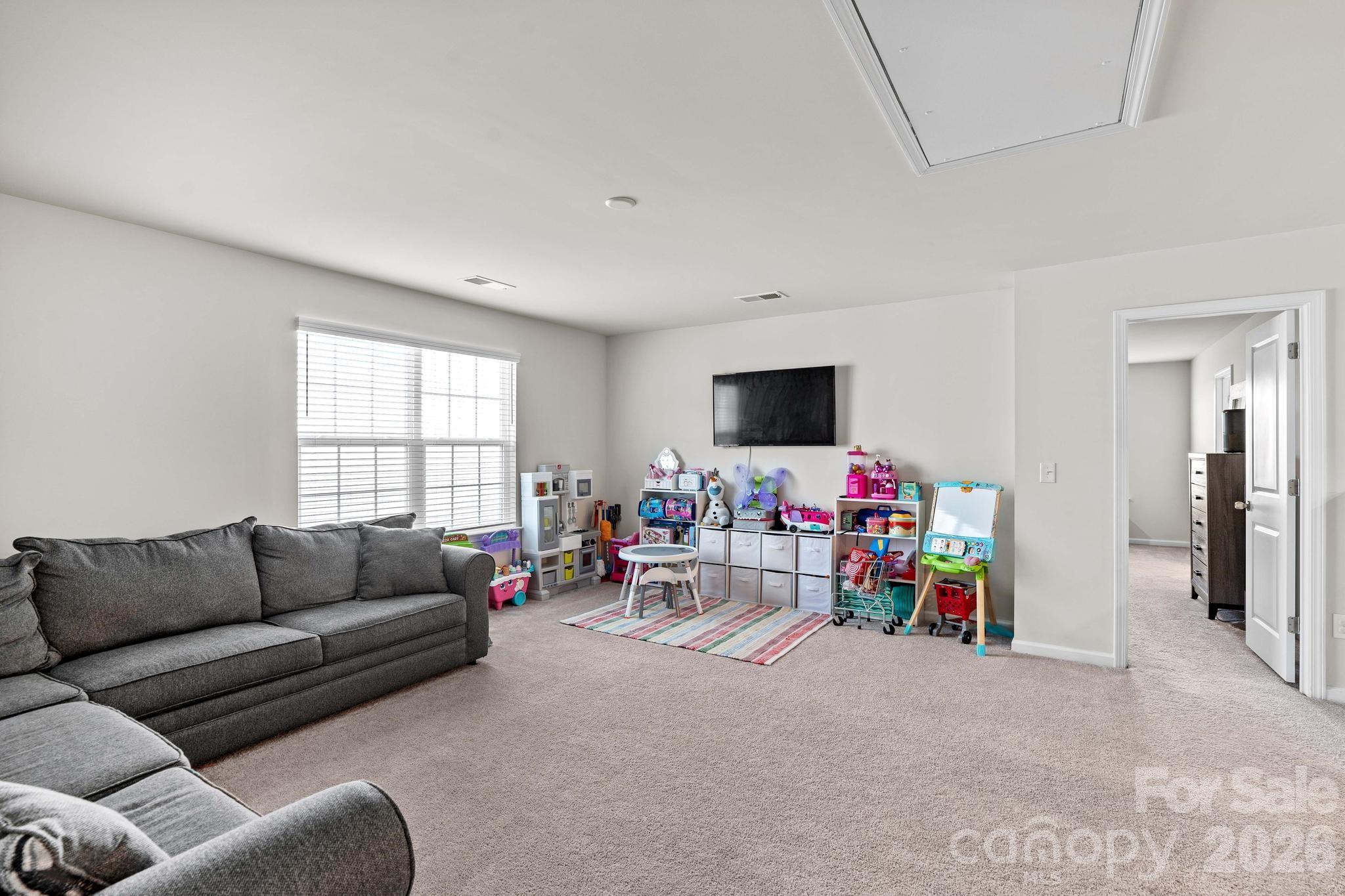 Single Family Residence at 206 Abersham Drive, Mooresville, photo 20 of 40