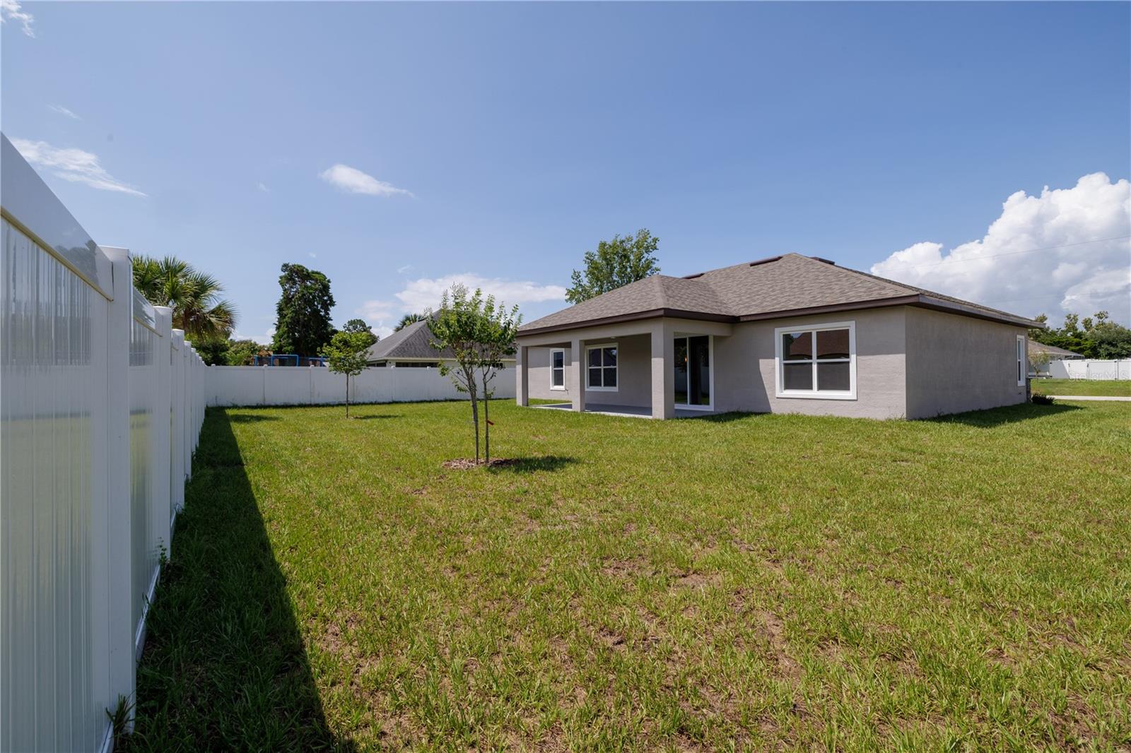 Single Family Residence at 23 FRANCIS LN, PALM COAST, photo 37 of 46