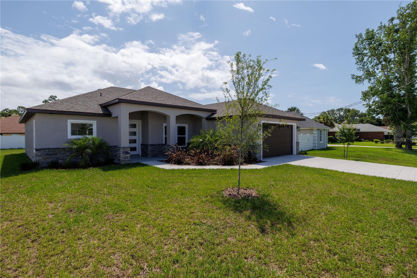 Single Family Residence at 23 FRANCIS LN, PALM COAST, photo 38 of 46