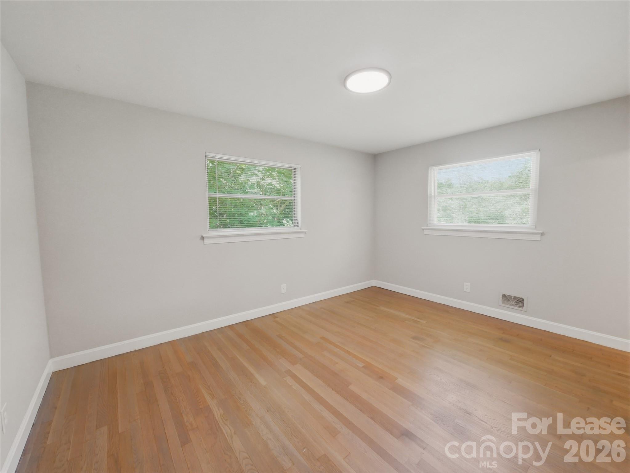 Single Family Residence at 765 8th Avenue Drive SE, Hickory, photo 14 of 27