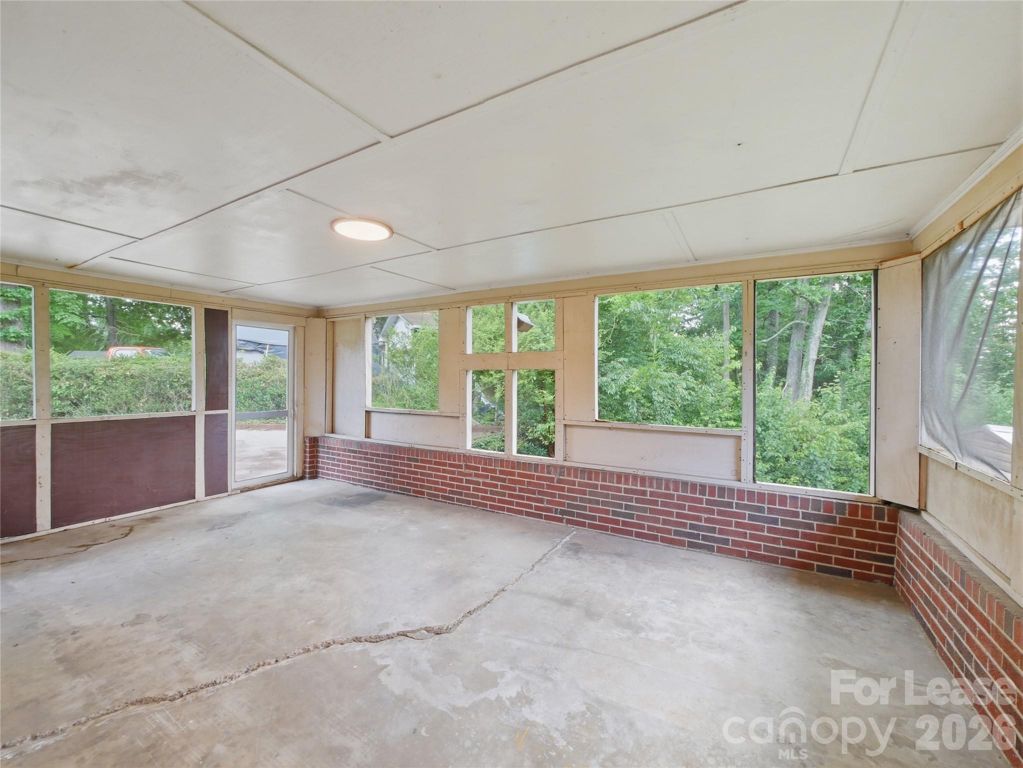Single Family Residence at 765 8th Avenue Drive SE, Hickory, photo 21 of 27