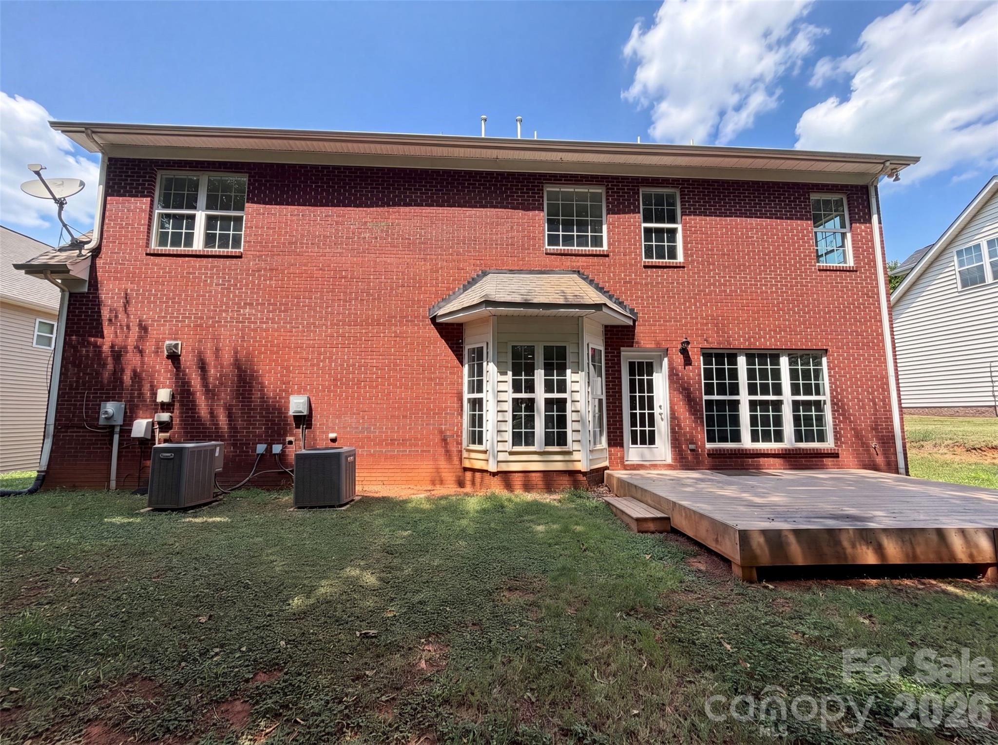 Single Family Residence at 6420 Torrence Trace Drive, Huntersville, photo 5 of 21