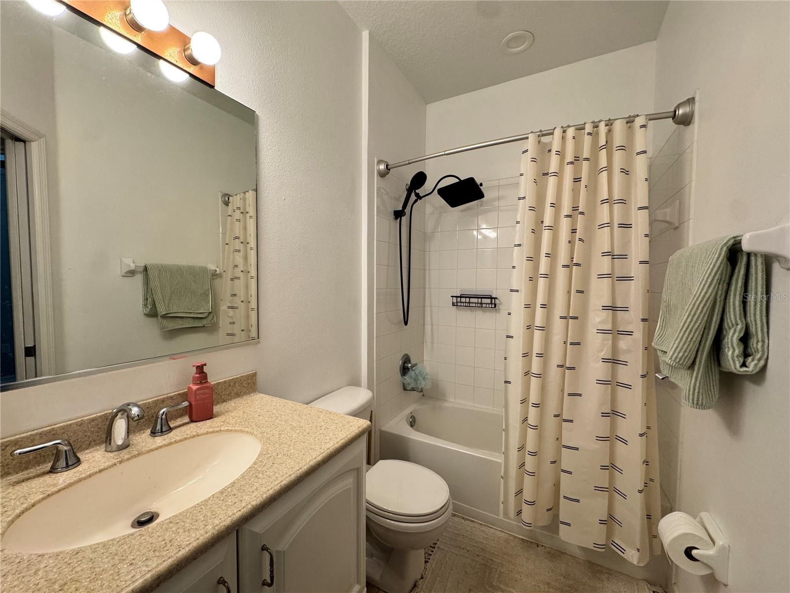 Single Family Residence at 14331 GNATCATCHER TER, BRADENTON, photo 17 of 27