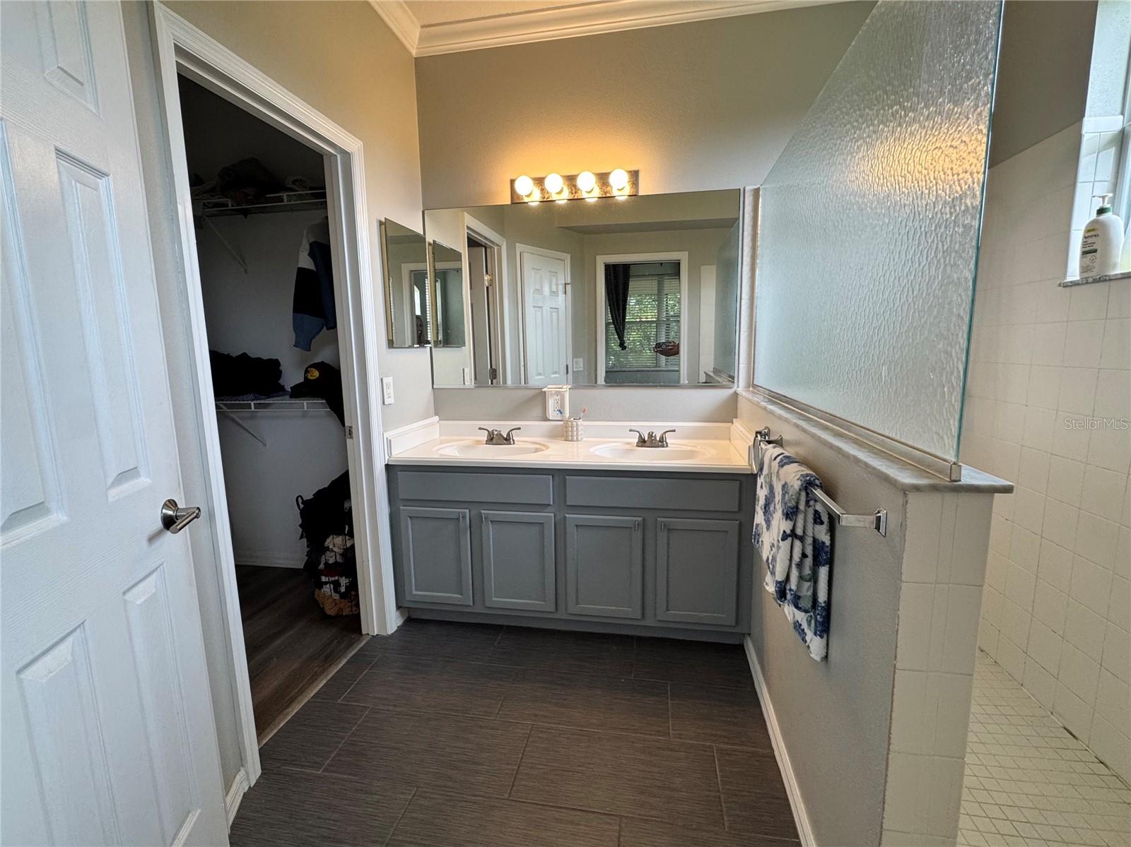 Single Family Residence at 14331 GNATCATCHER TER, BRADENTON, photo 19 of 27