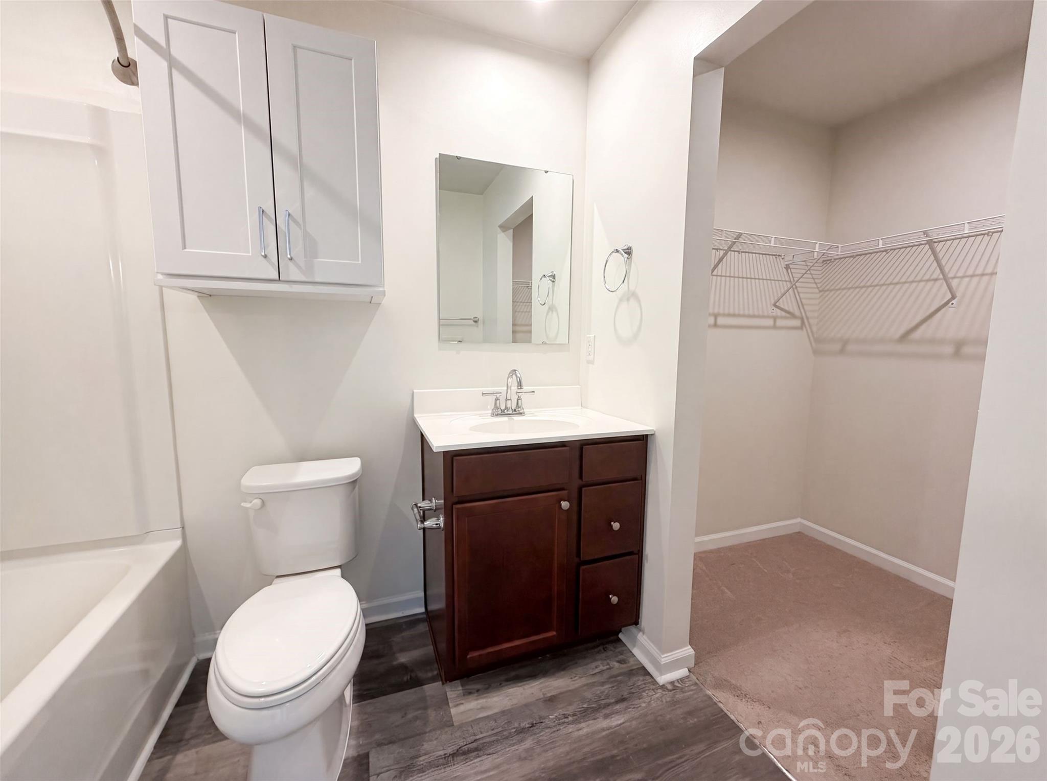 Townhouse at 923 Taybyn Road, Fort Mill, photo 6 of 14