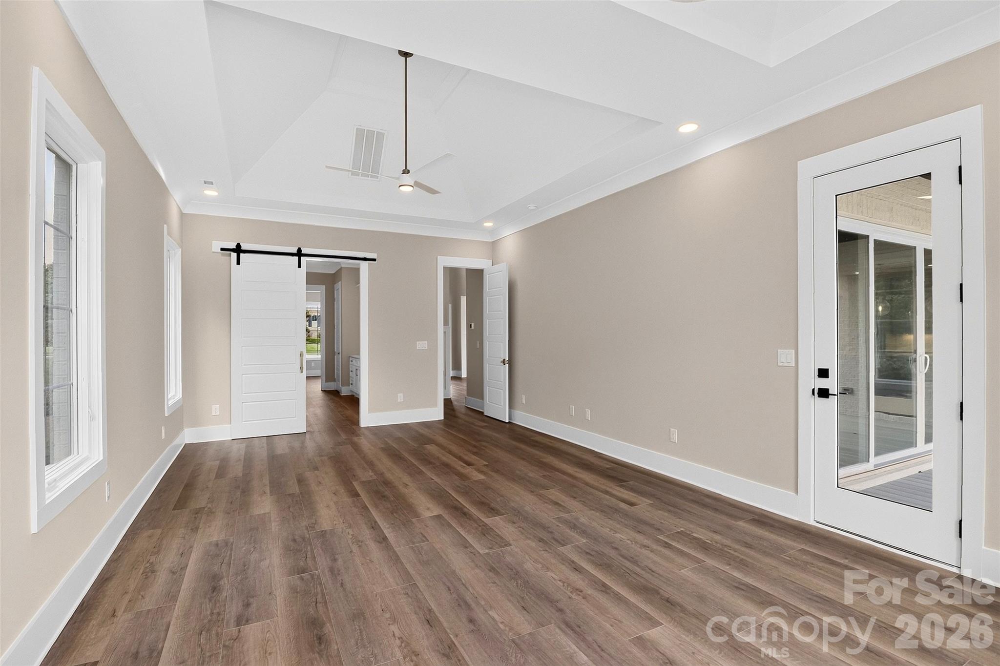 Single Family Residence at 506 Joslin Pointe Lane, Rock Hill, photo 9 of 48