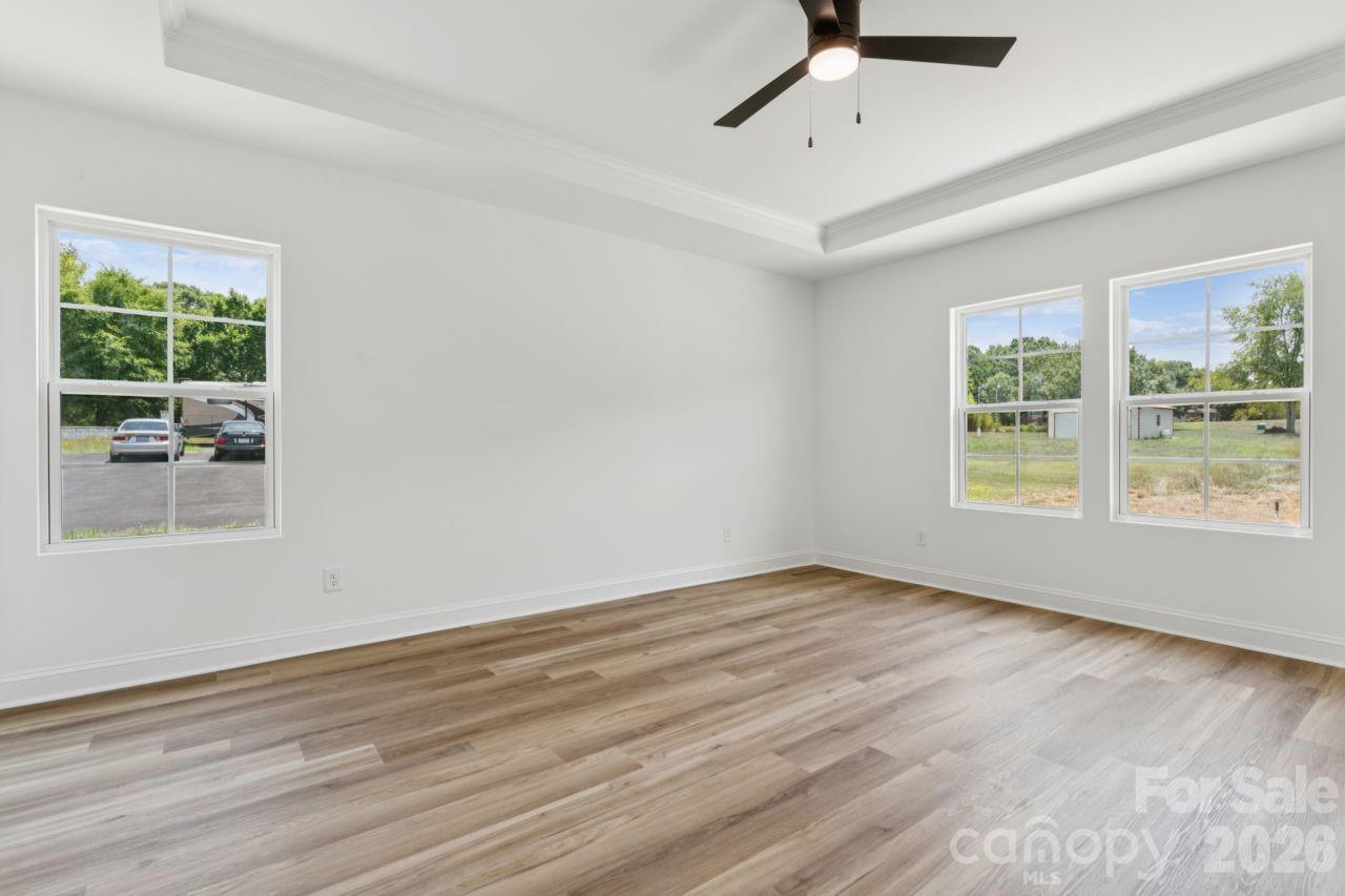 Single Family Residence at 1071 Reba Lane, Kannapolis, photo 10 of 22