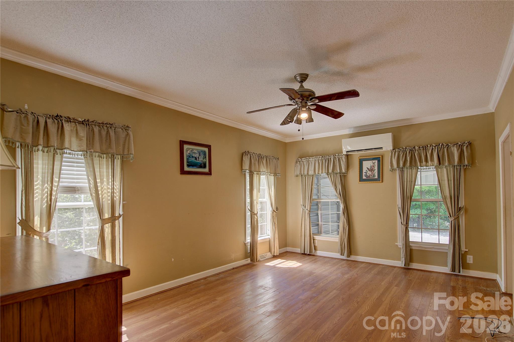 Master Bedroom - 498 Broad Branch Road, Bakersville