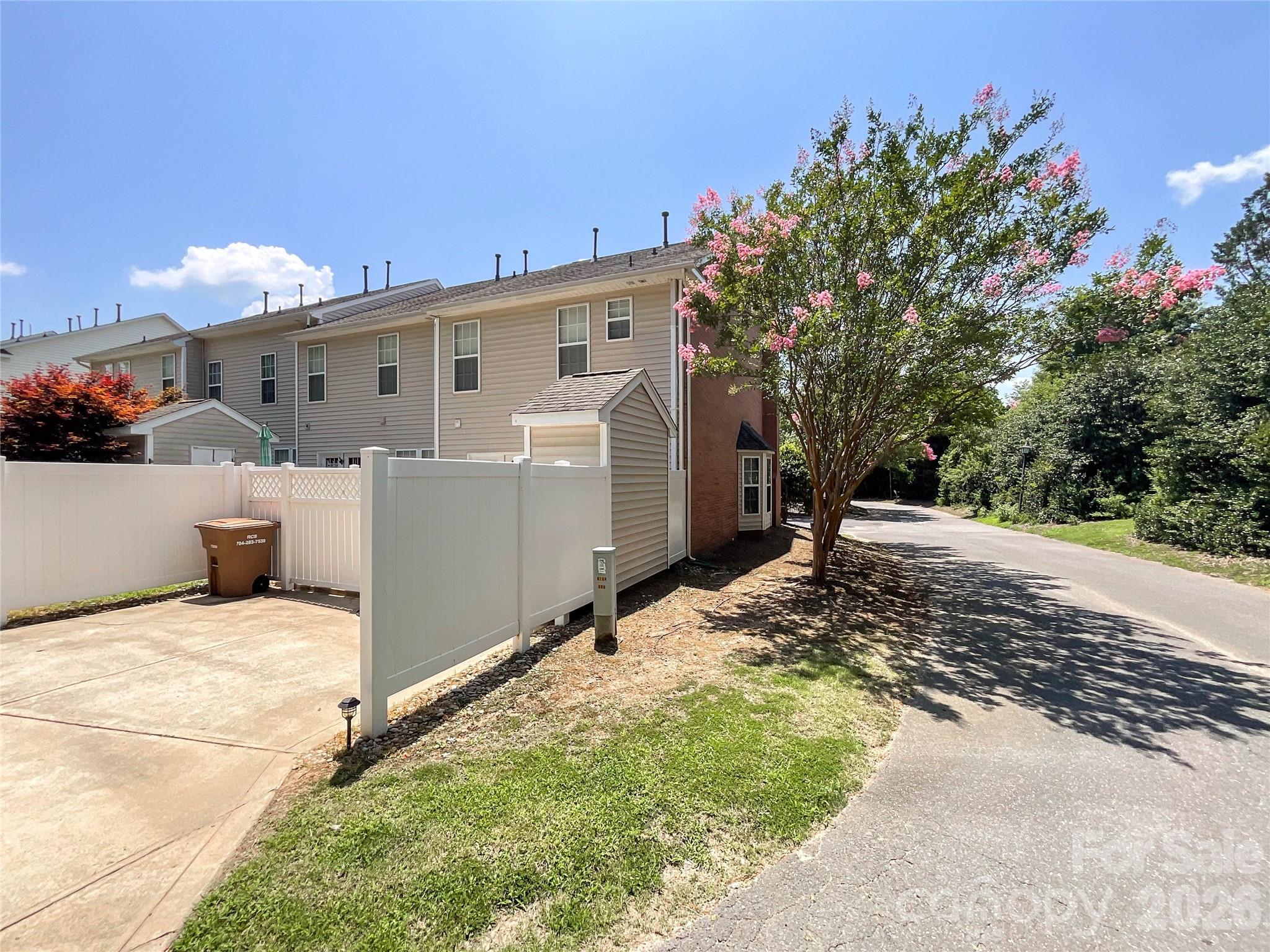 Townhouse at 3901 #D Christine Lane, Waxhaw, photo 31 of 32