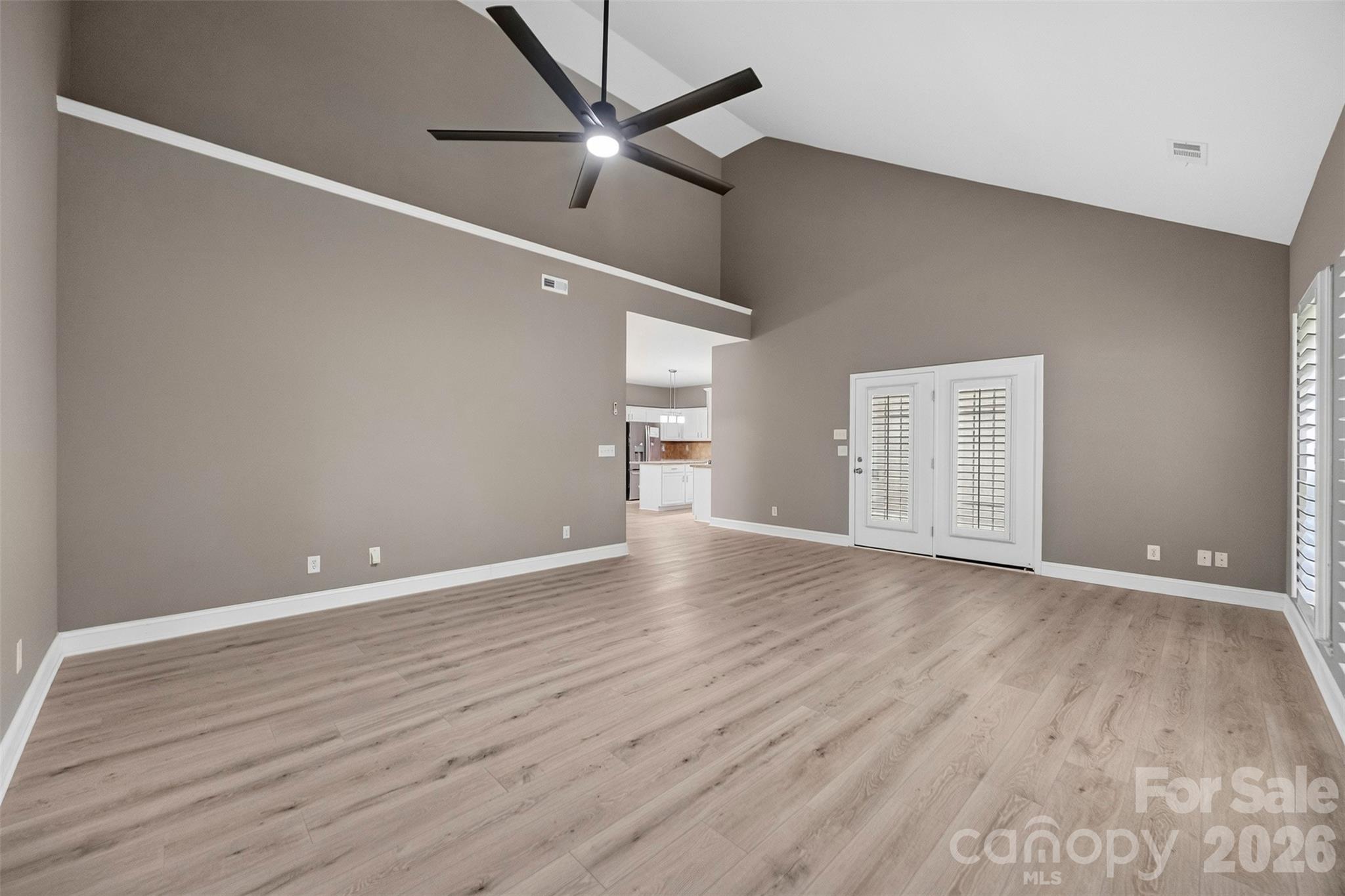 Townhouse at 14435 Greenpoint Lane, Huntersville, photo 17 of 39