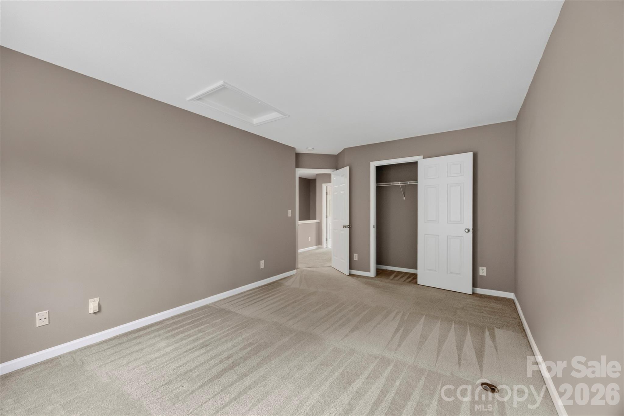 Townhouse at 14435 Greenpoint Lane, Huntersville, photo 23 of 39