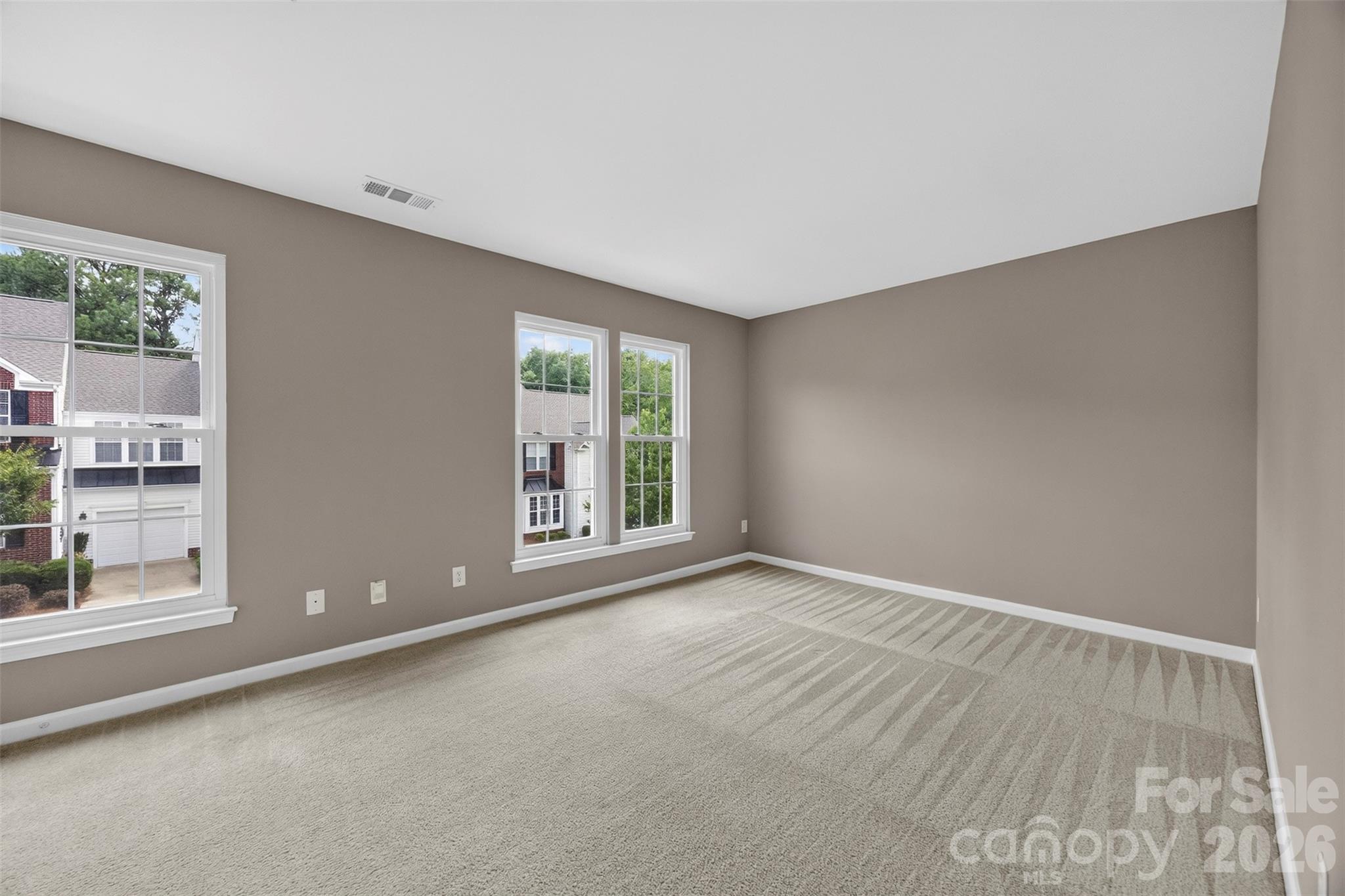 Townhouse at 14435 Greenpoint Lane, Huntersville, photo 24 of 39