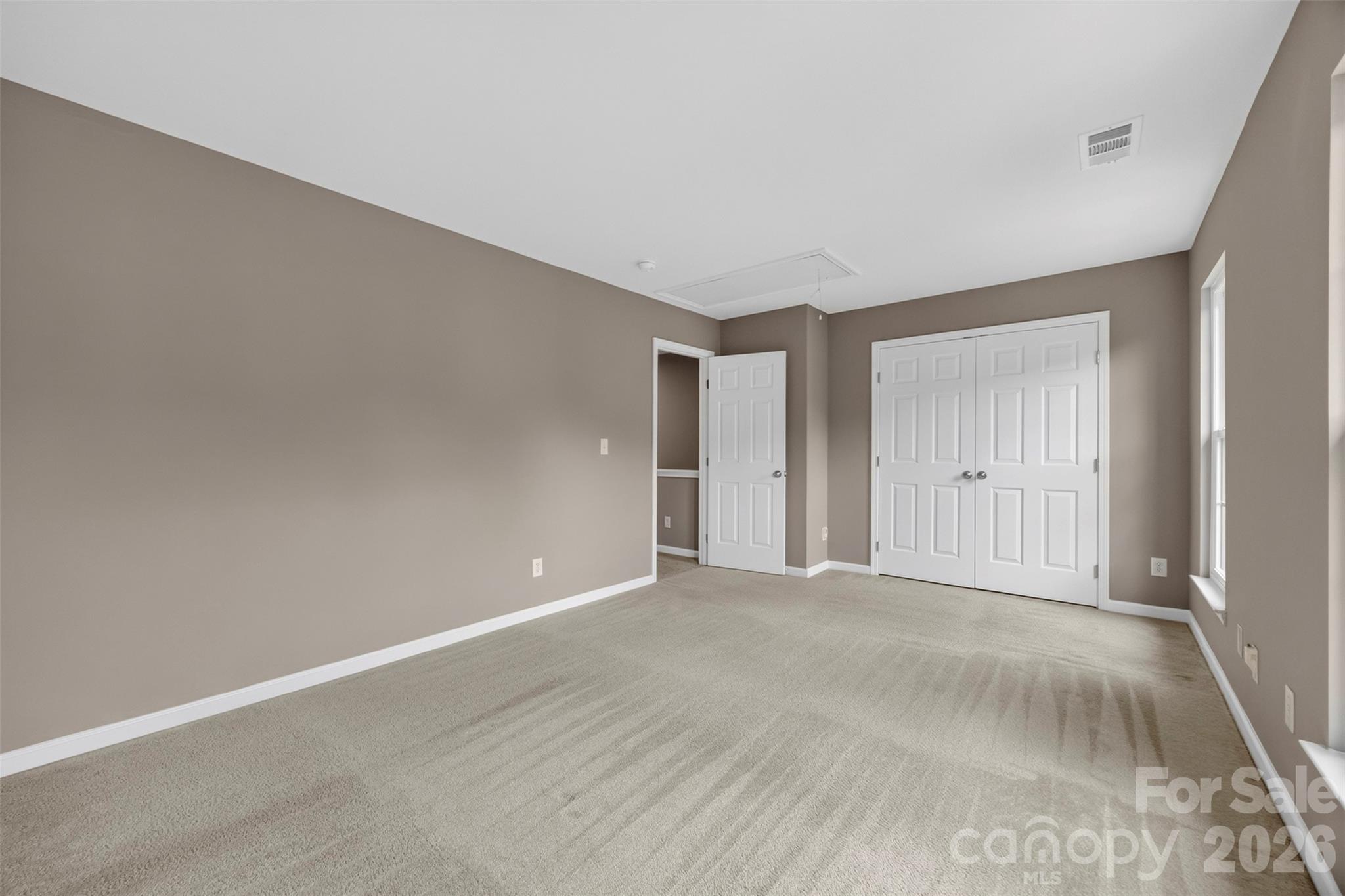 Townhouse at 14435 Greenpoint Lane, Huntersville, photo 25 of 39