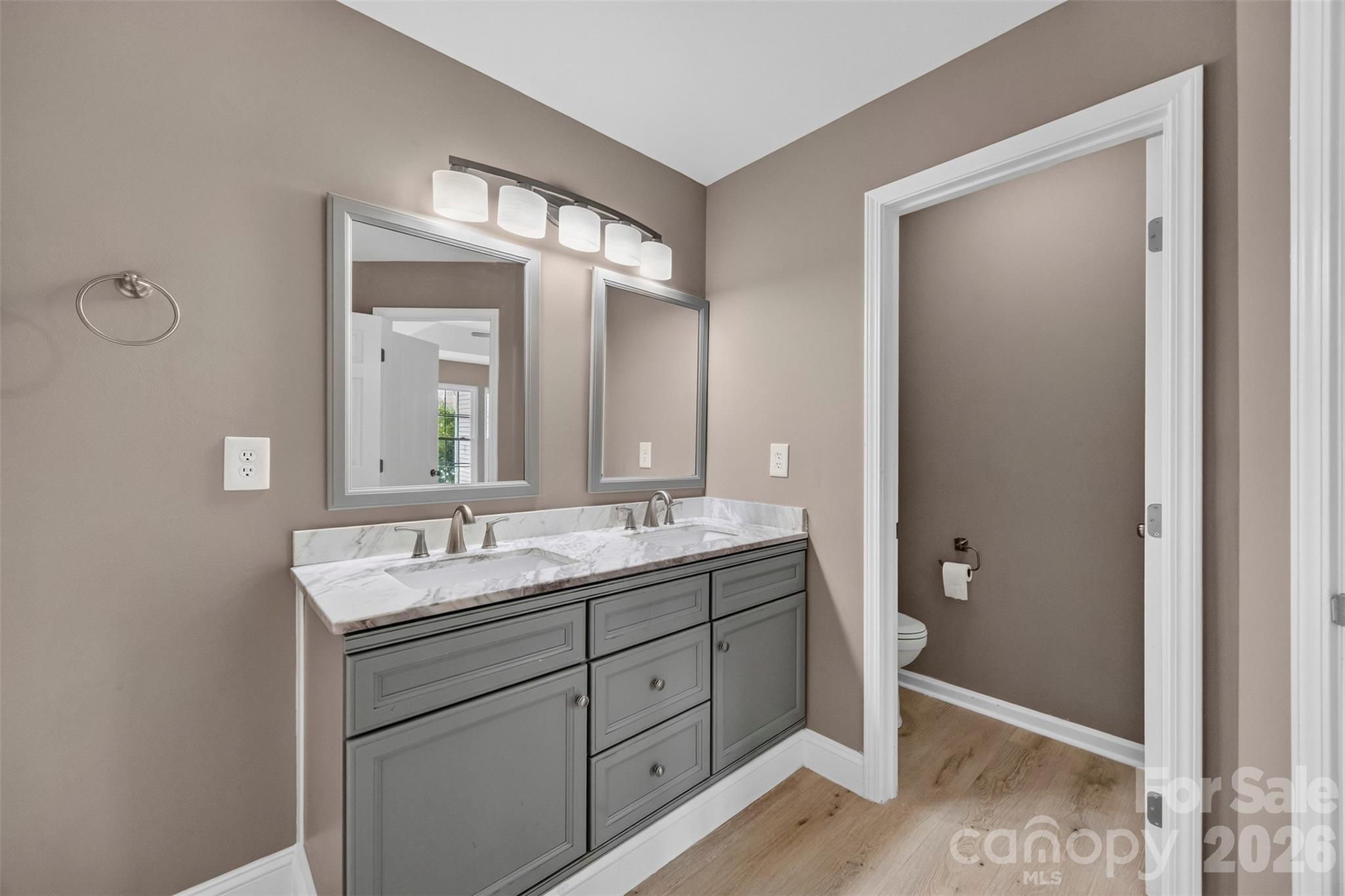 Townhouse at 14435 Greenpoint Lane, Huntersville, photo 31 of 39