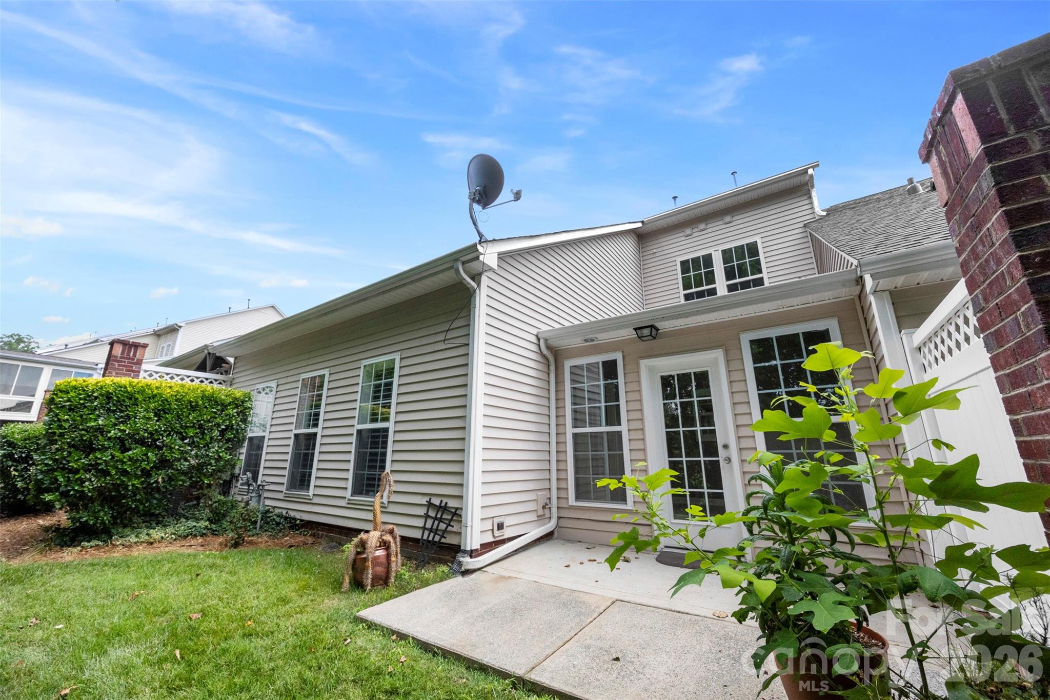 Townhouse at 14435 Greenpoint Lane, Huntersville, photo 35 of 39