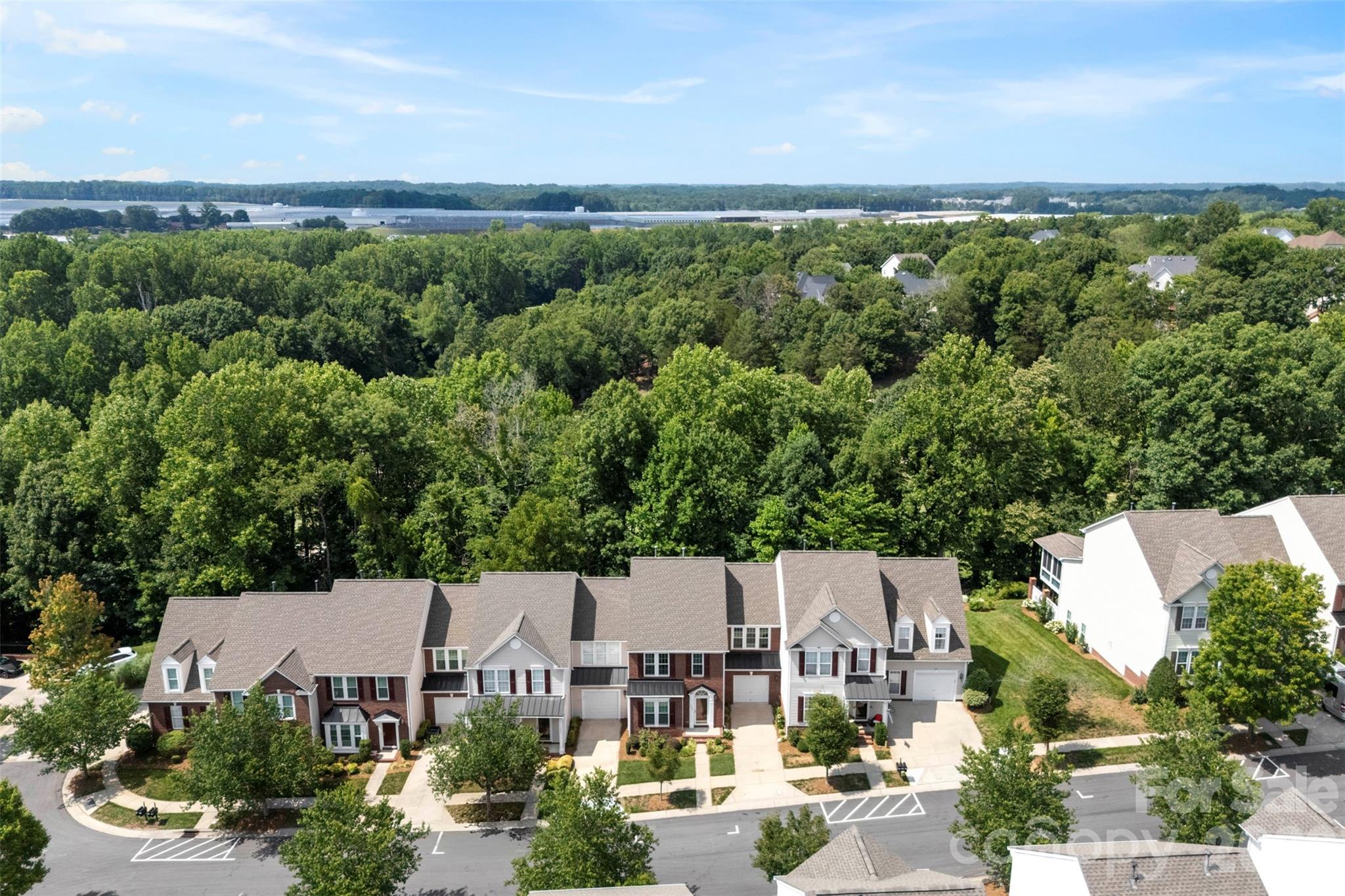 Townhouse at 14435 Greenpoint Lane, Huntersville, photo 36 of 39