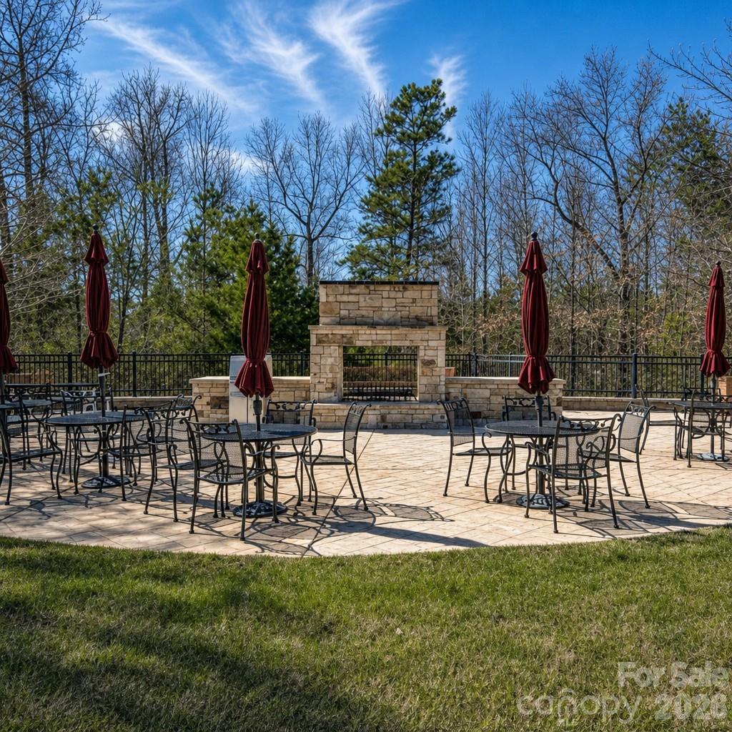 Townhouse at 1712 Quartz Ridge, Fort Mill, photo 32 of 35