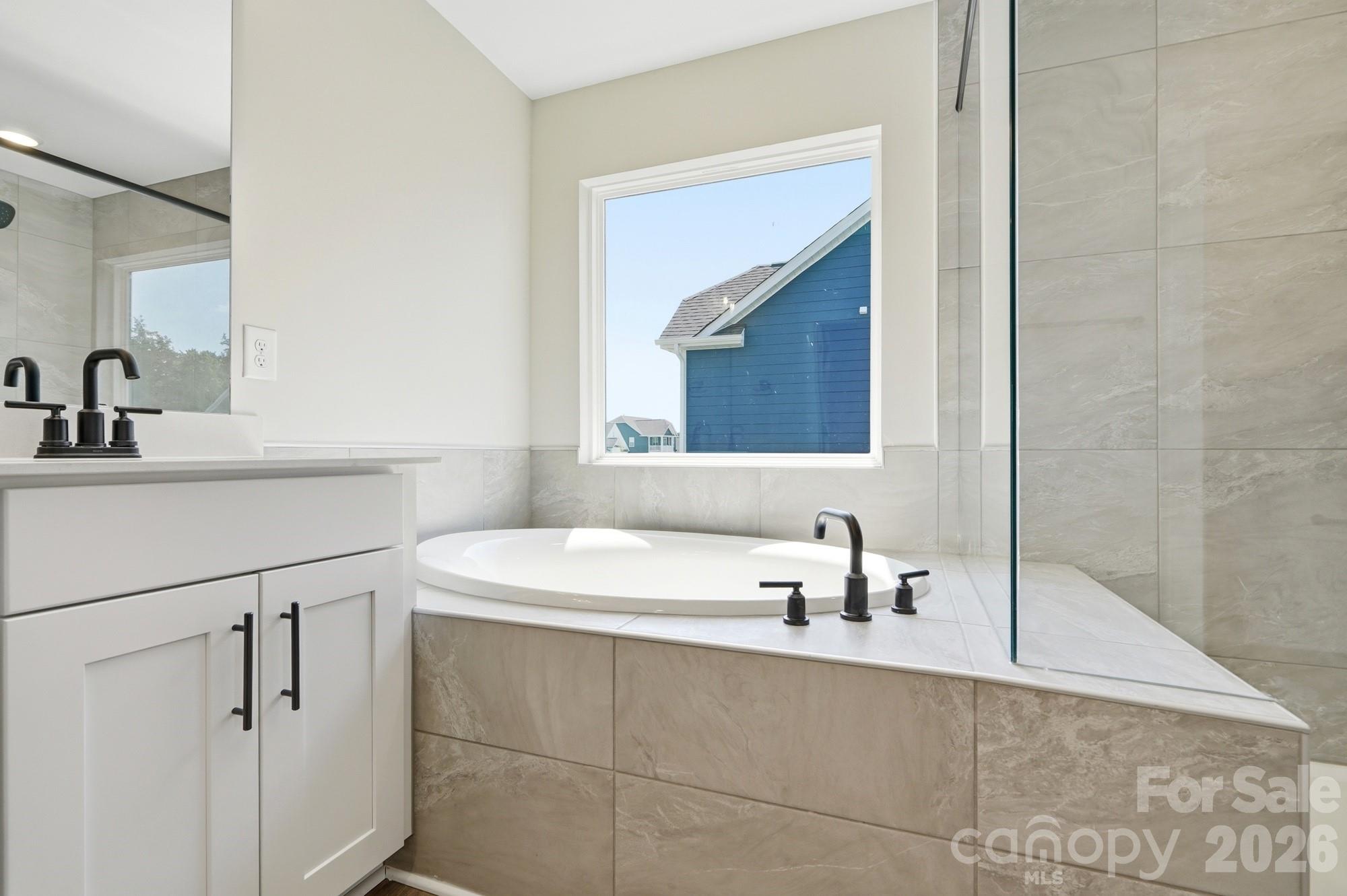Primary Bathroom - 1433 Crooked Stick Drive, Rock Hill