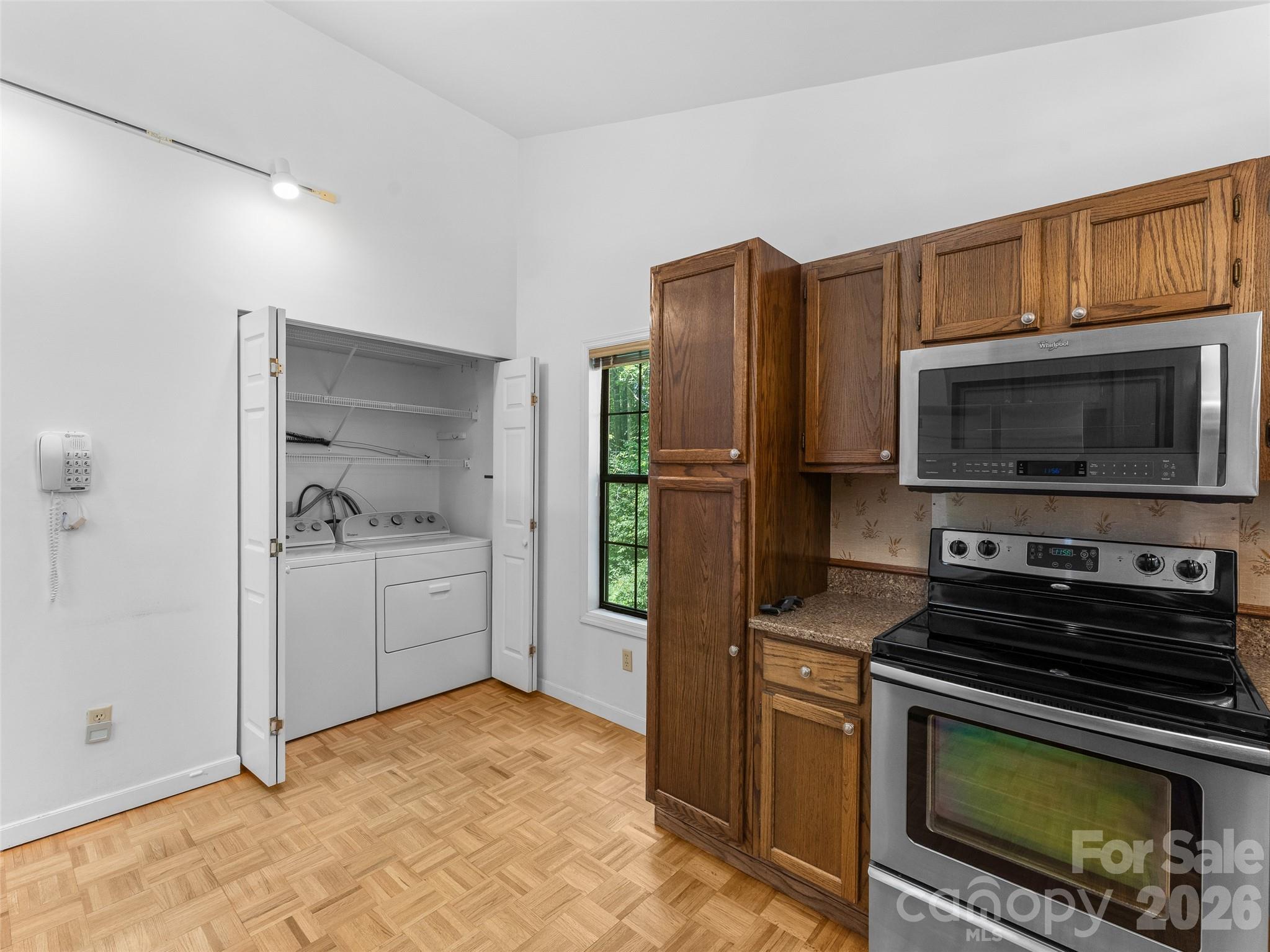 Single Family Residence at 323 Burrell Mountain Road, Brevard, photo 13 of 28