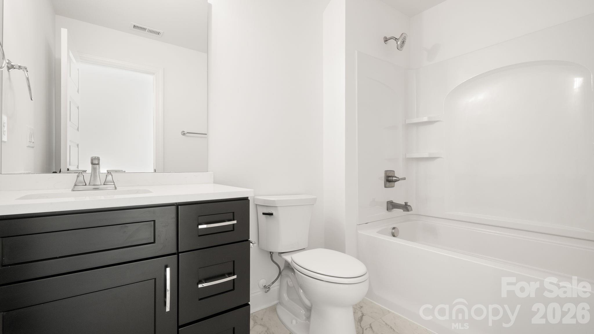 Secondary Bathroom on Second Floor - 6774 Kingfisher Court, Denver