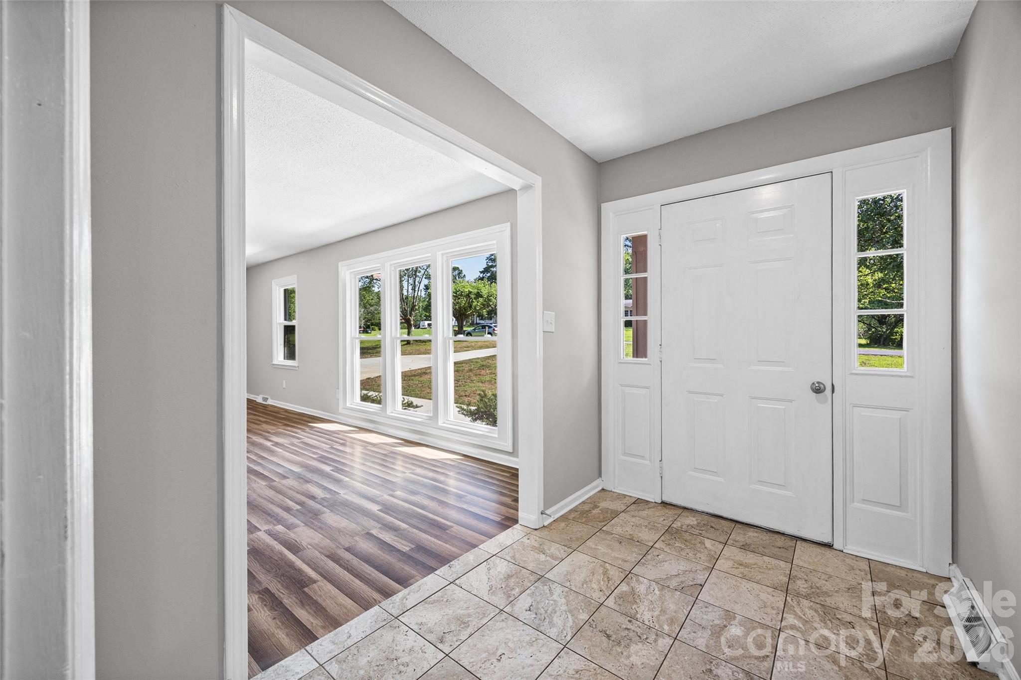 Single Family Residence at 3355 Kingsfield Road, Rock Hill, photo 4 of 42