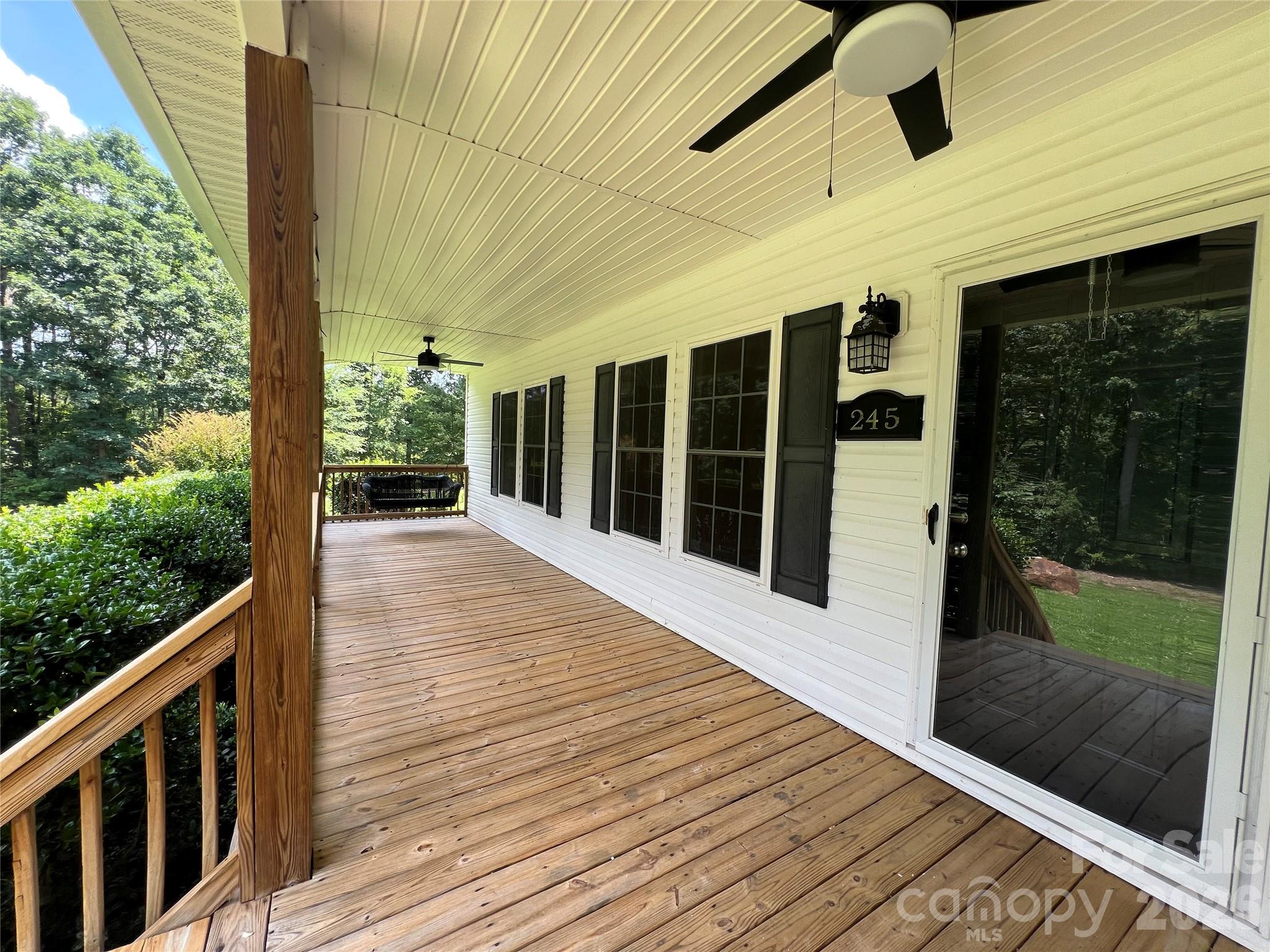 Single Family Residence at 245 Jermane Road, New London, photo 10 of 40