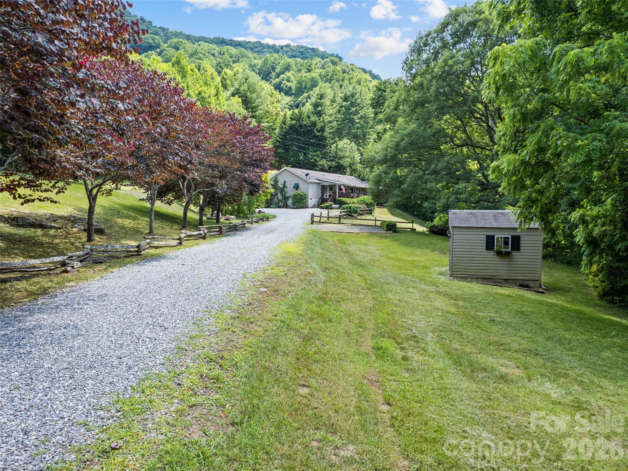 Single Family Residence at 412 Gaddy Heights, Waynesville, photo 12 of 30