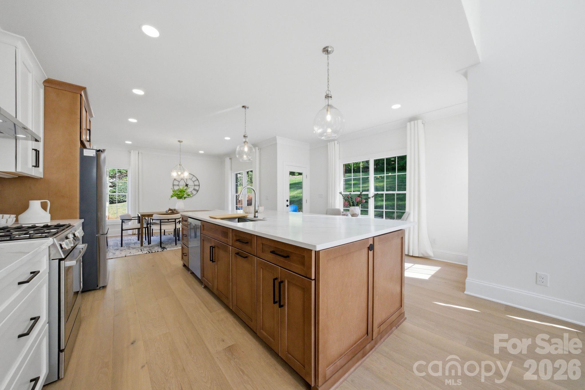 Single Family Residence at 131 Normandy Road, Mooresville, photo 14 of 47